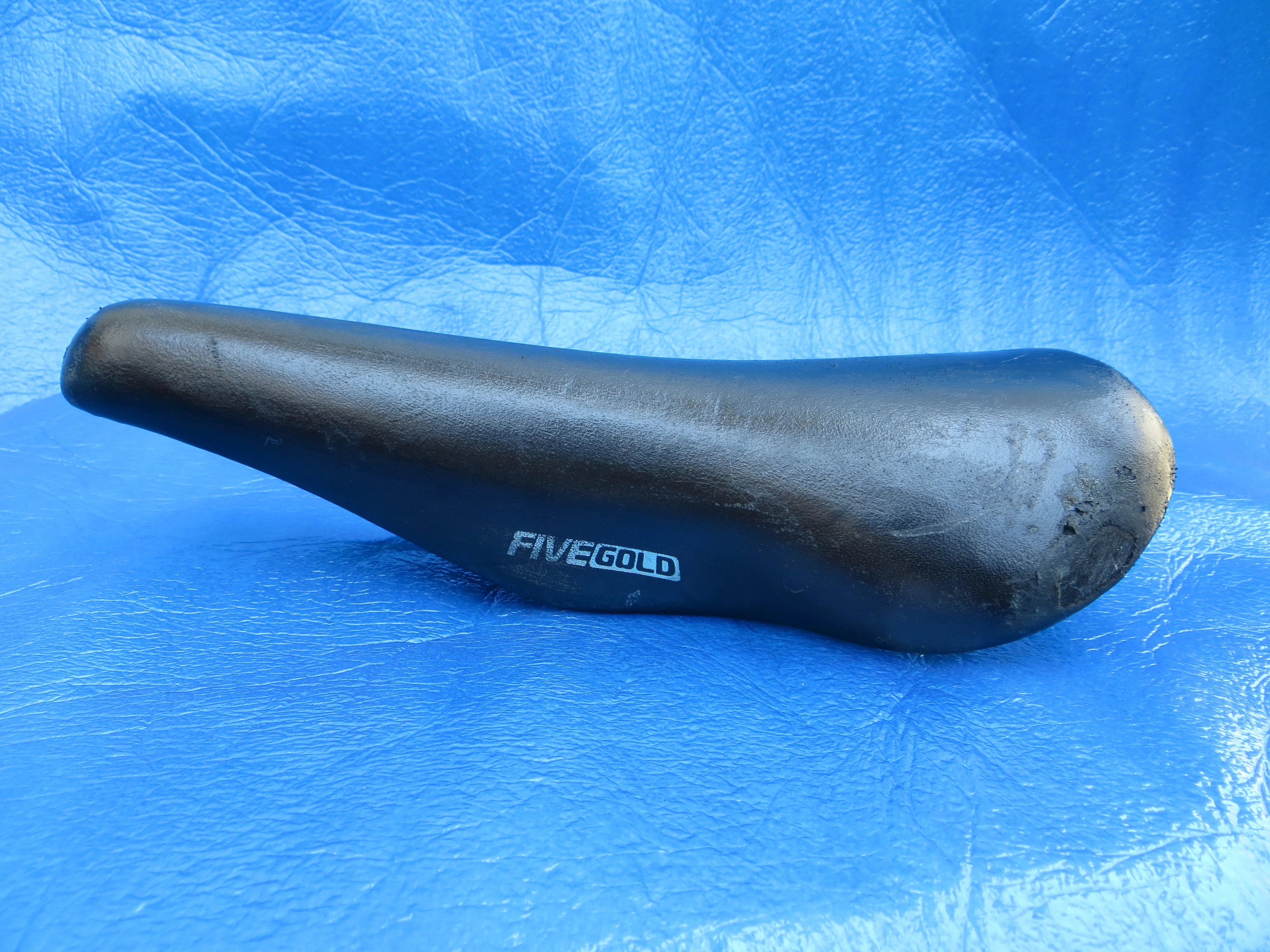 Kashima Five Gold FG-4P 44mm NJS Unpadded Saddle  (23061751) - Image 3