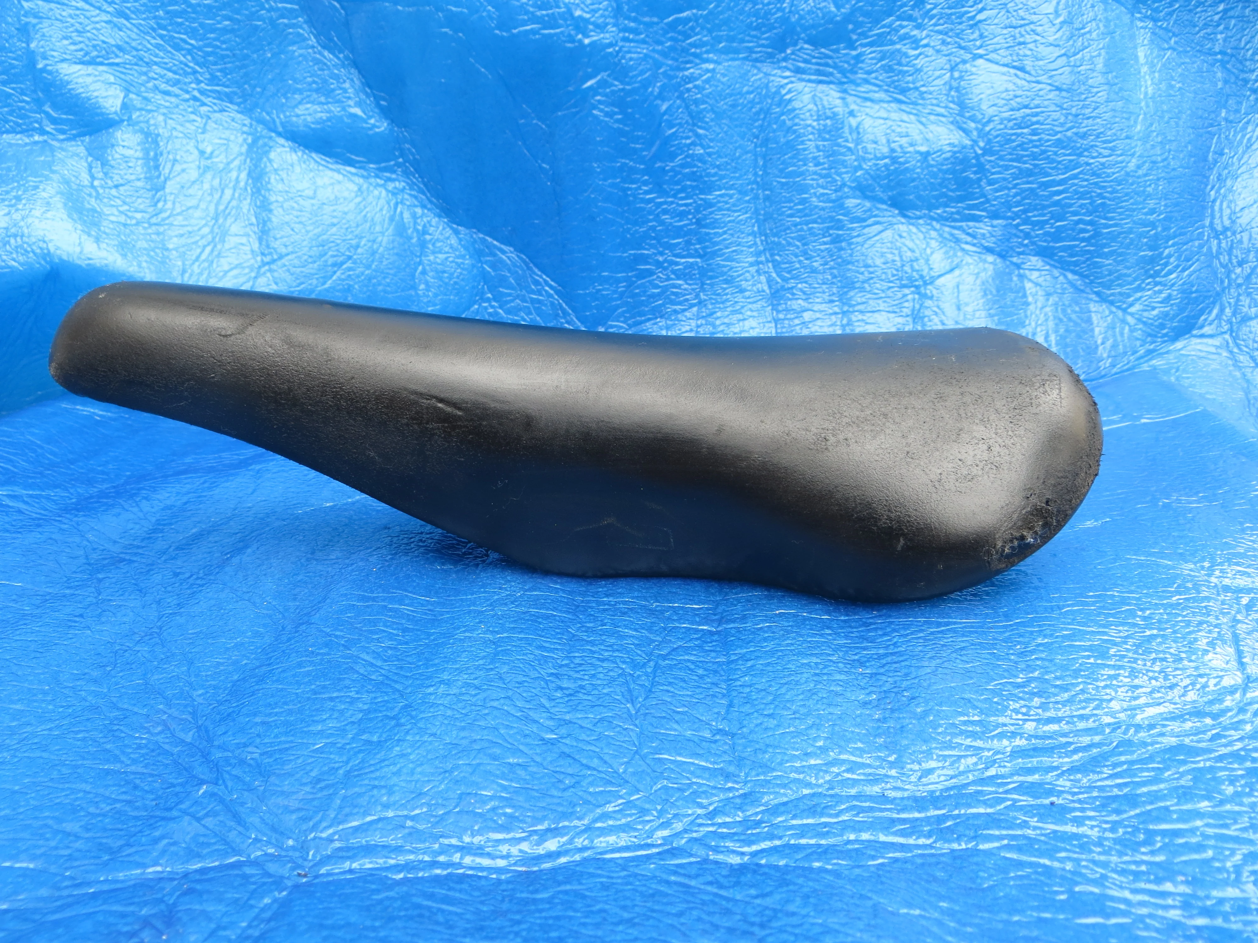 Kashima Five Gold FG-4P 44mm NJS Unpadded Saddle  (25051606) - Image 3