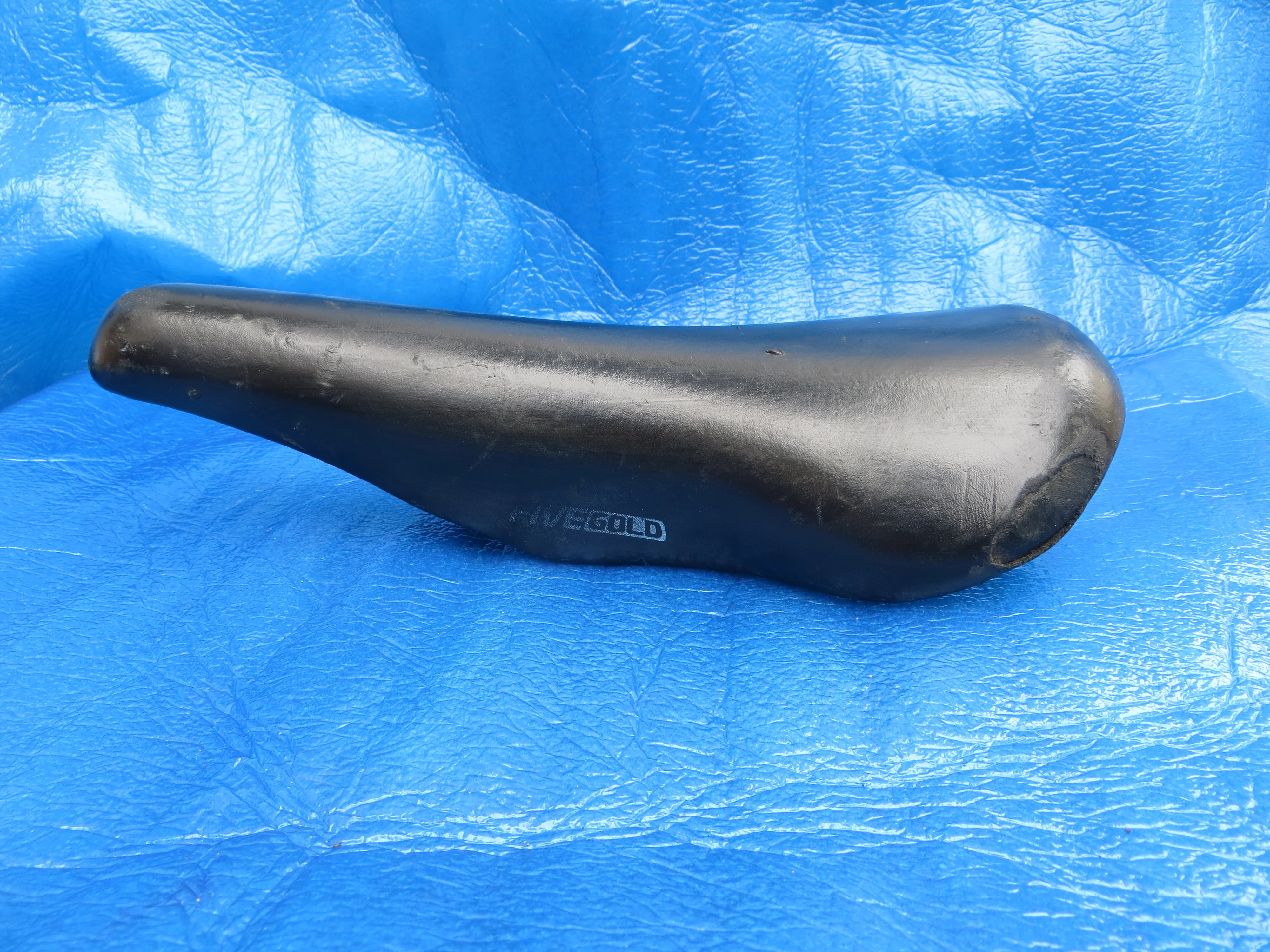 Kashima Five Gold FG-4P 44mm NJS Unpadded Saddle  (25051609) - Image 3