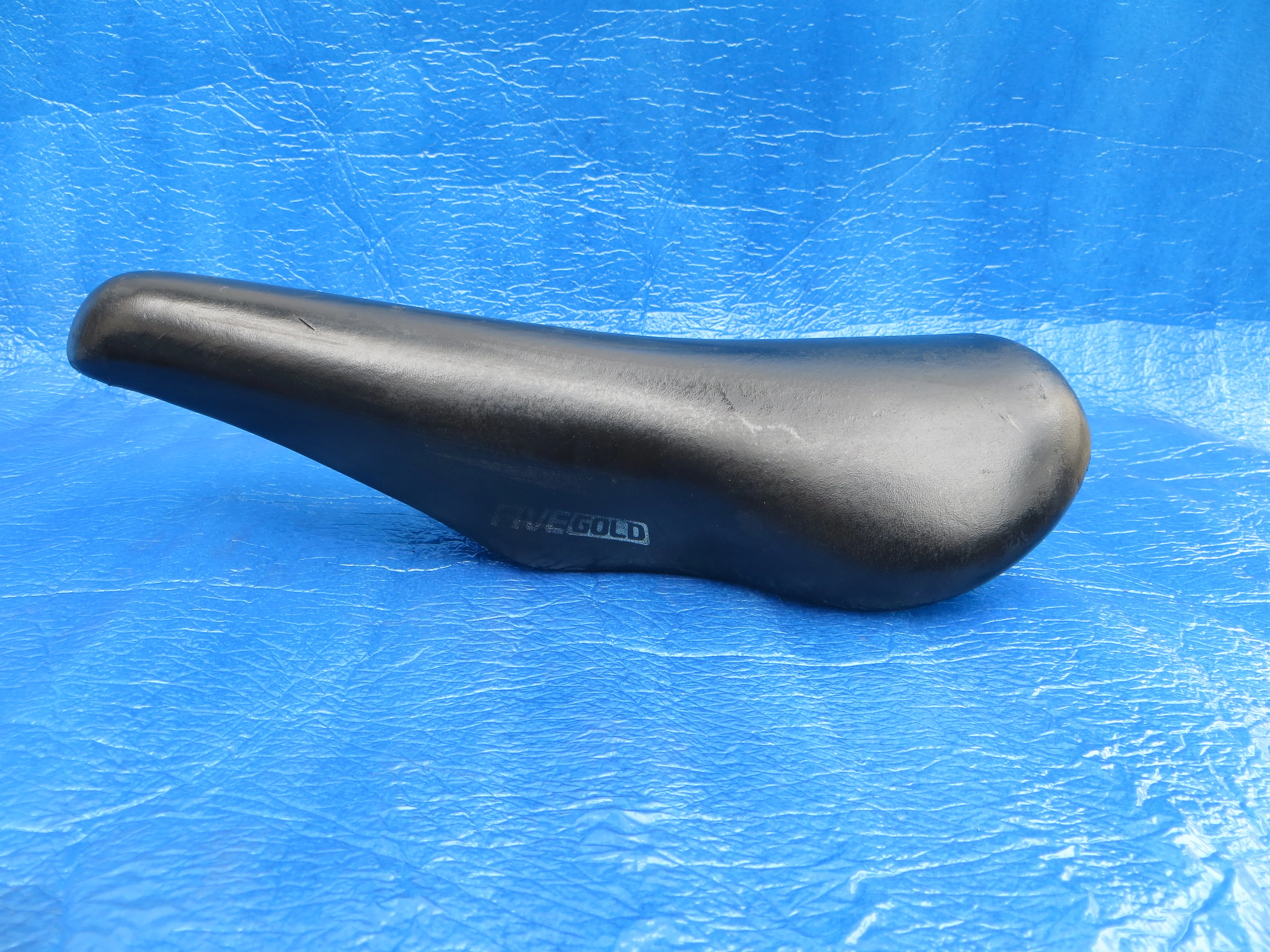 Kashima Five Gold FG-4P 44mm NJS Unpadded Saddle (25052409) - Image 3