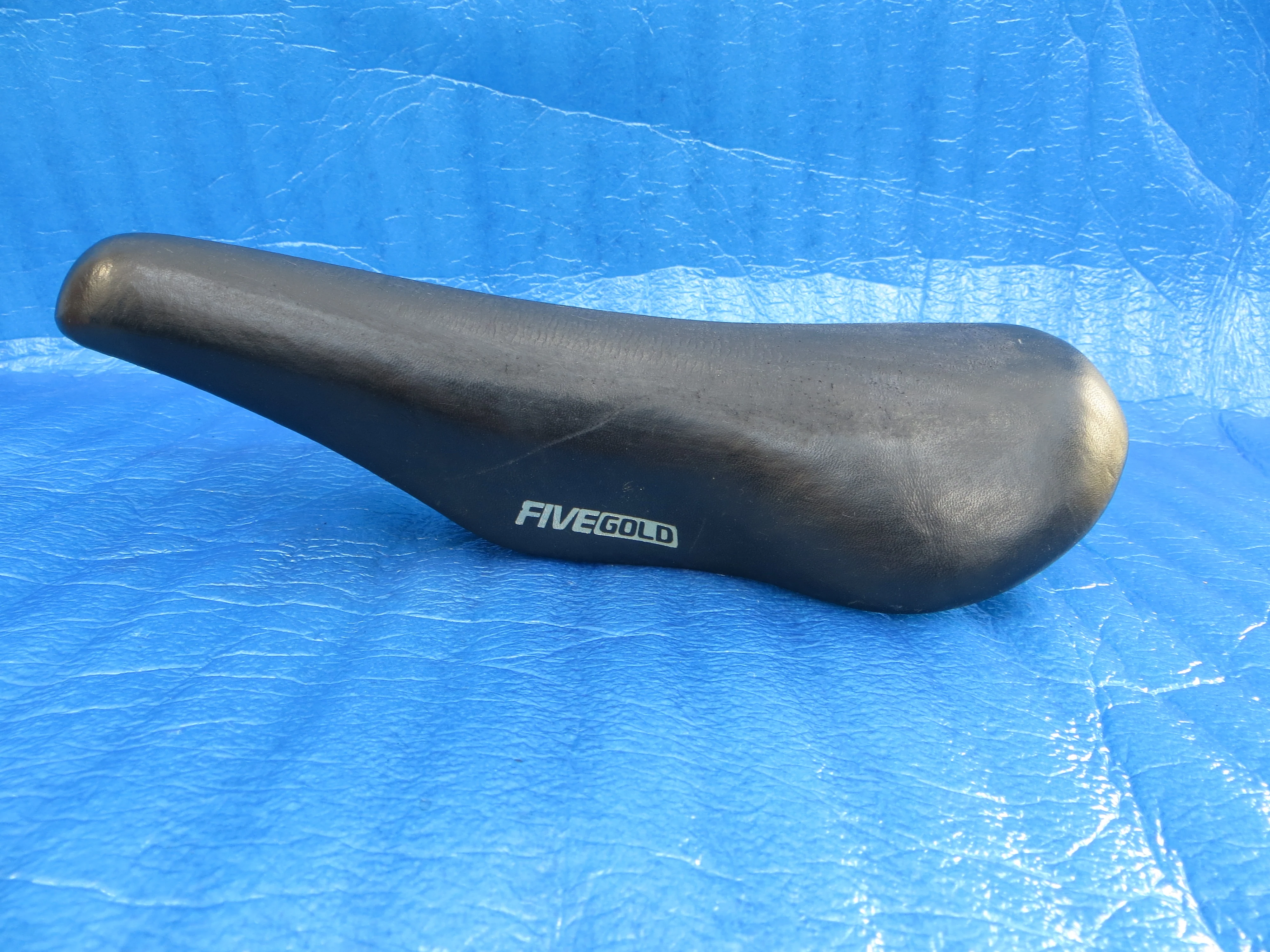 Kashima Five Gold FG-4P 44mm NJS Unpadded Saddle  (25100517) - Image 3