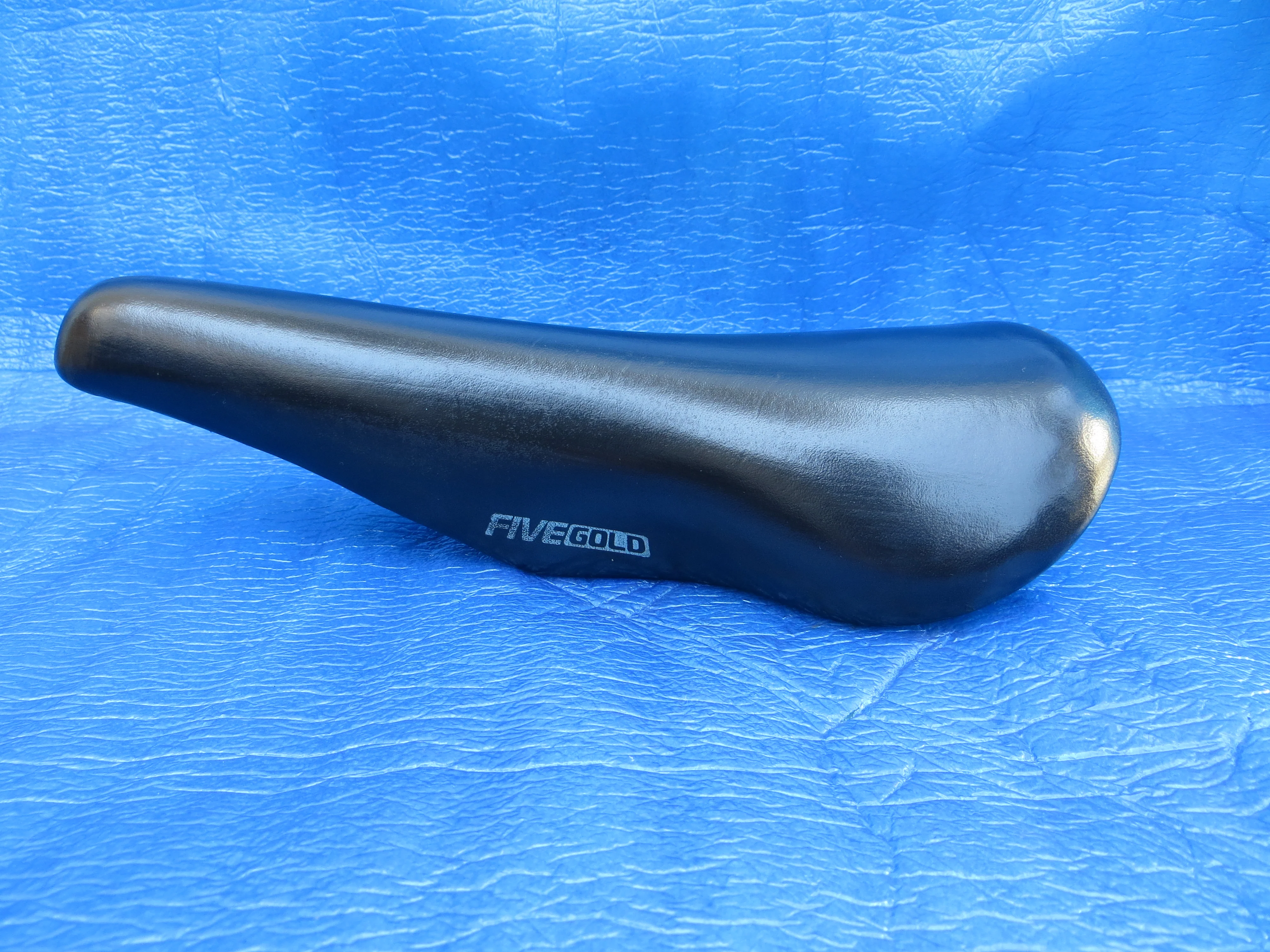 Kashima Five Gold FG-4P 44mm NJS Unpadded Saddle  (26040302) - Image 3