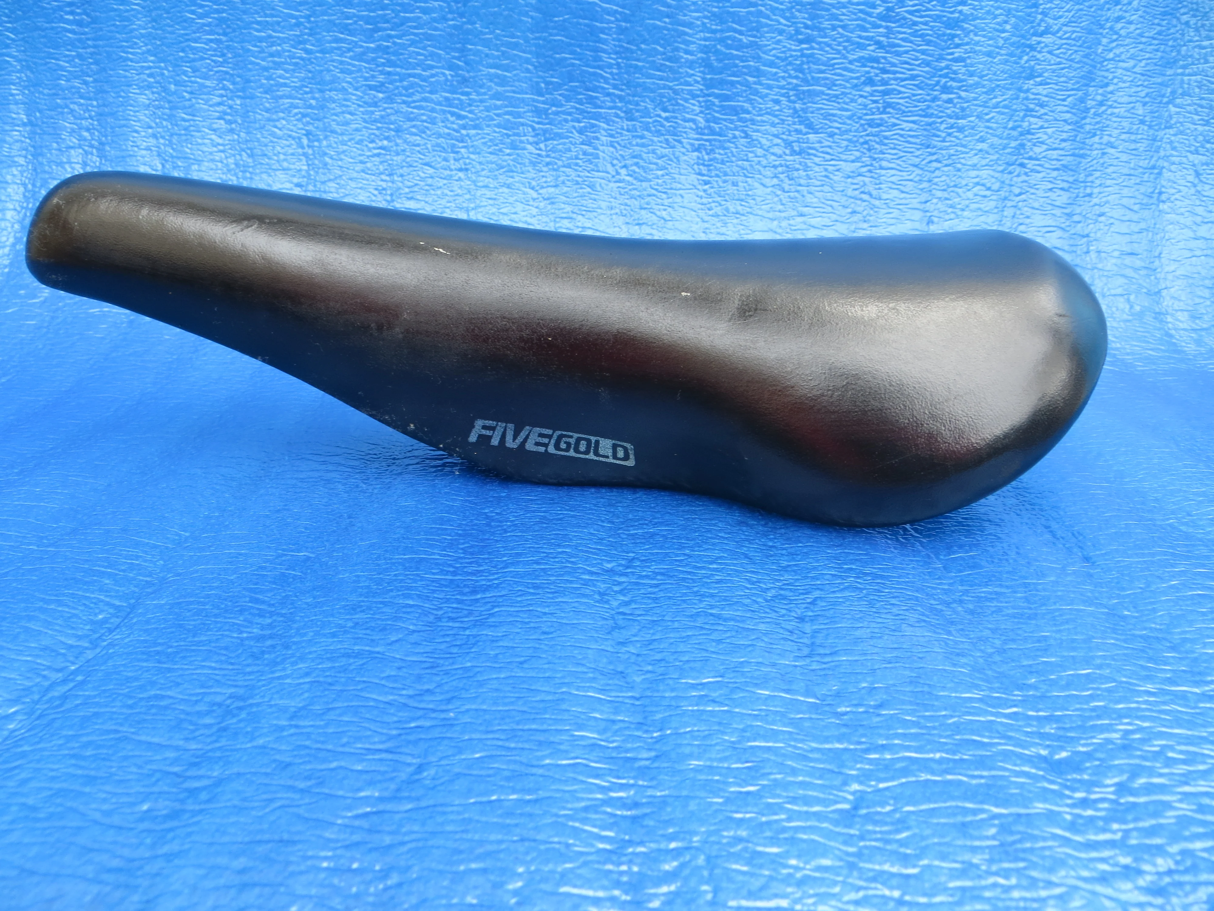 Kashima Five Gold FG-4P 44mm NJS Unpadded Saddle  (26040903) - Image 3
