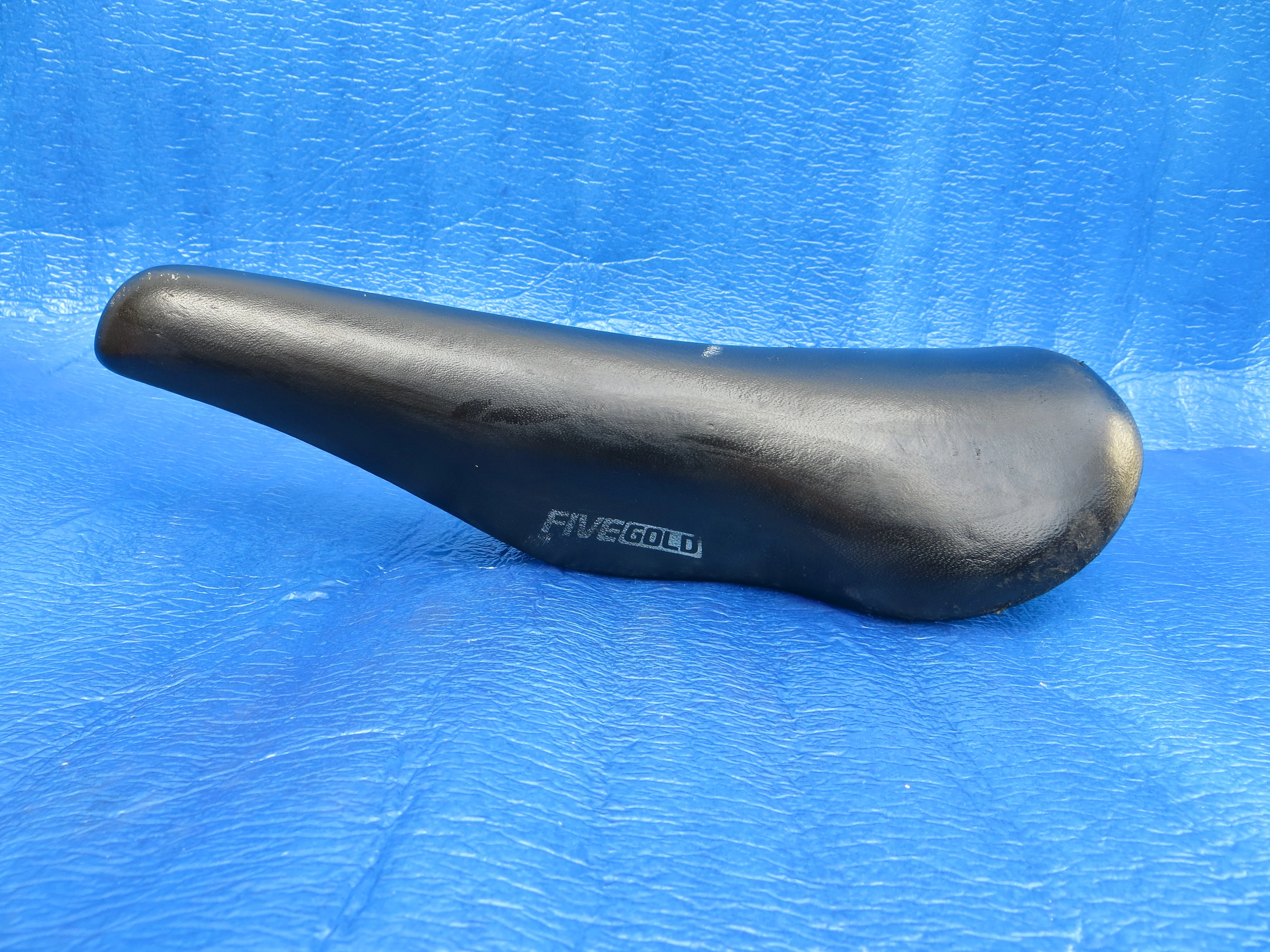 Kashima Five Gold FG-4P 44mm NJS Unpadded Saddle  (26041903) - Image 3
