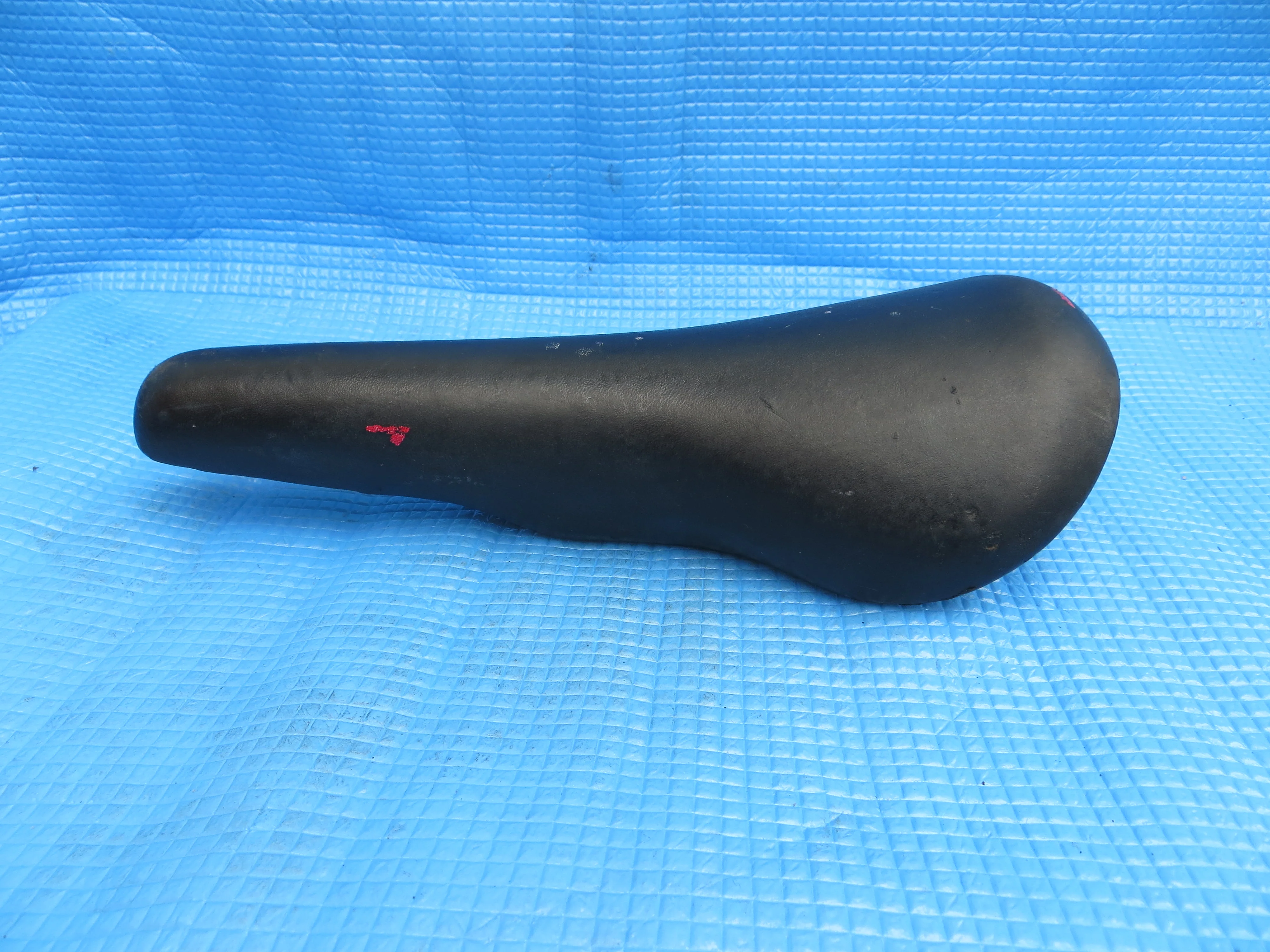 Kashima Five Gold FG-7P 30mm NJS Unpadded Saddle (22080653) - Image 3