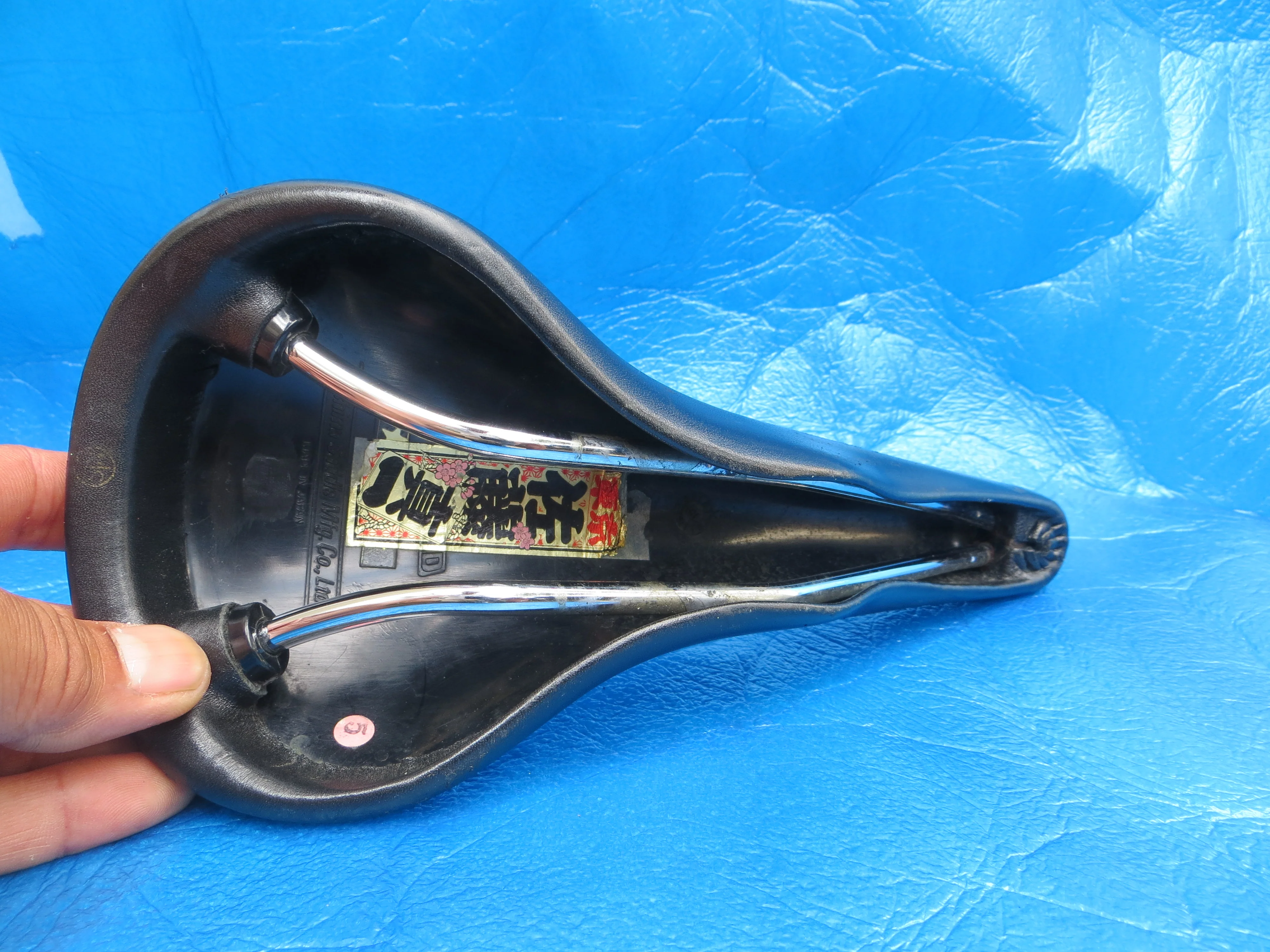 Kashima Five Gold FG-7P 30mm NJS Unpadded Saddle (23081614) - Image 5