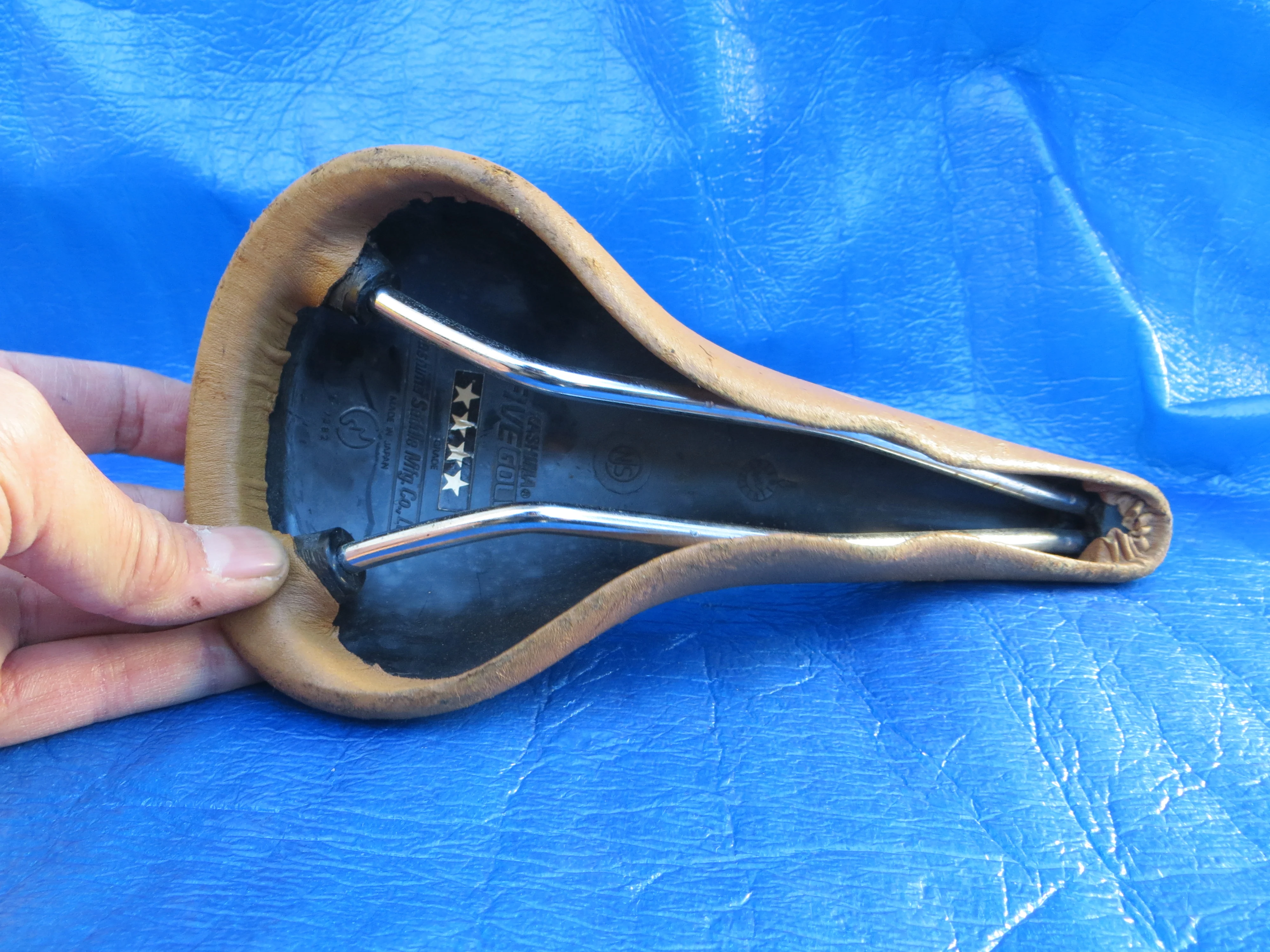 Kashima Five Gold FG-7P 30mm NJS Unpadded Saddle (25010802) - Image 5