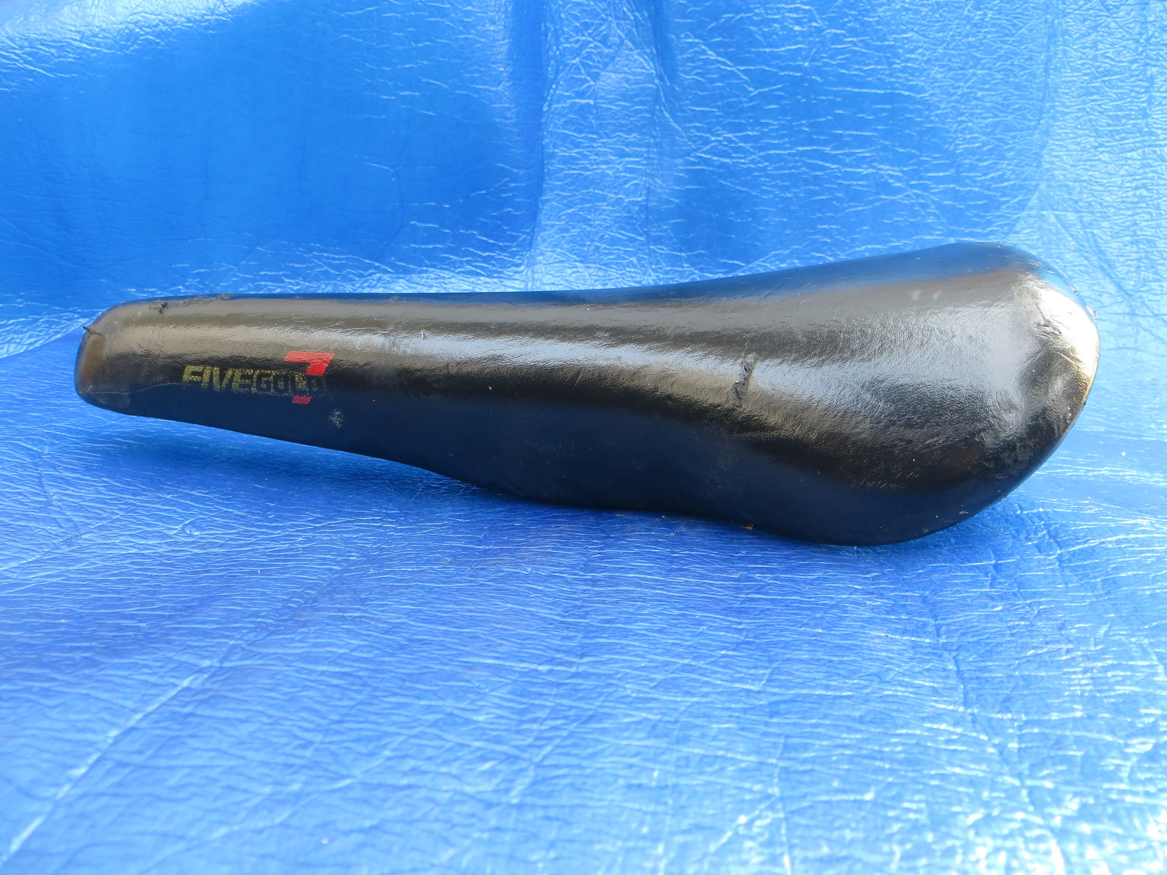 Kashima Five Gold FG-7P 30mm NJS Unpadded Saddle (25011506) - Image 3