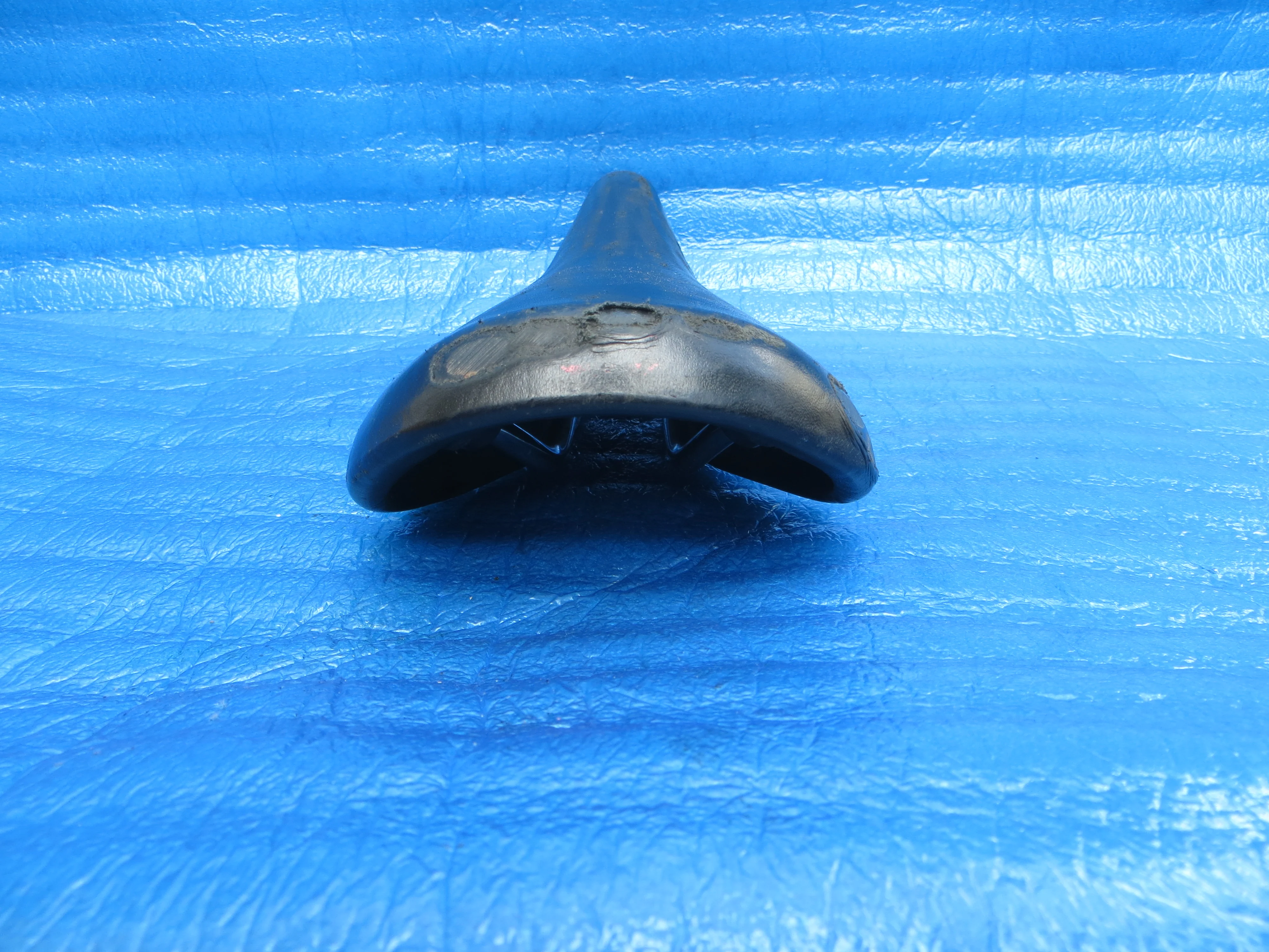 Kashima Five Gold FG-7P 30mm NJS Unpadded Saddle (25080309) - Image 4