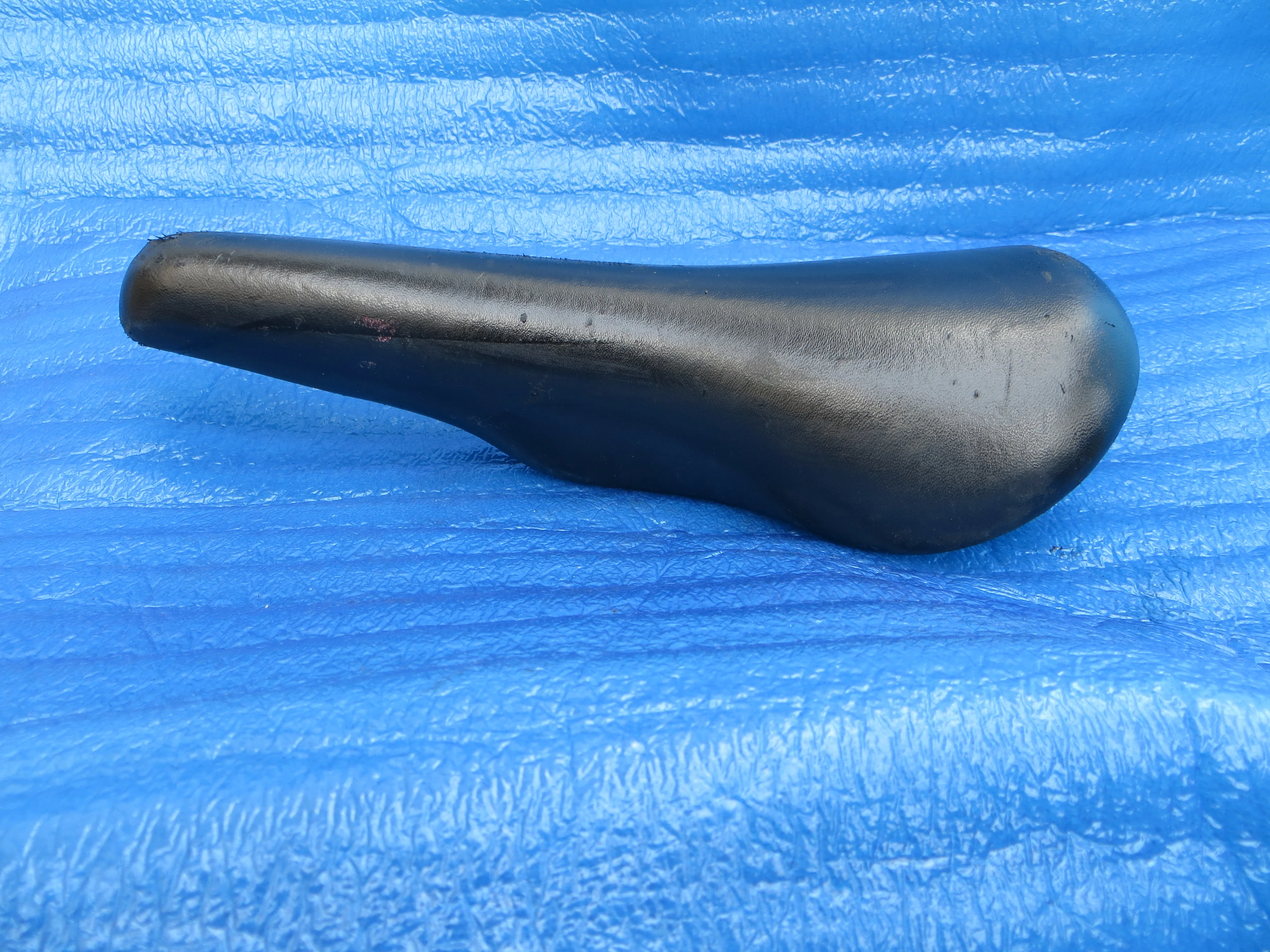 Kashima Five Gold FG-7P 30mm NJS Unpadded Saddle (26022404) - Image 3