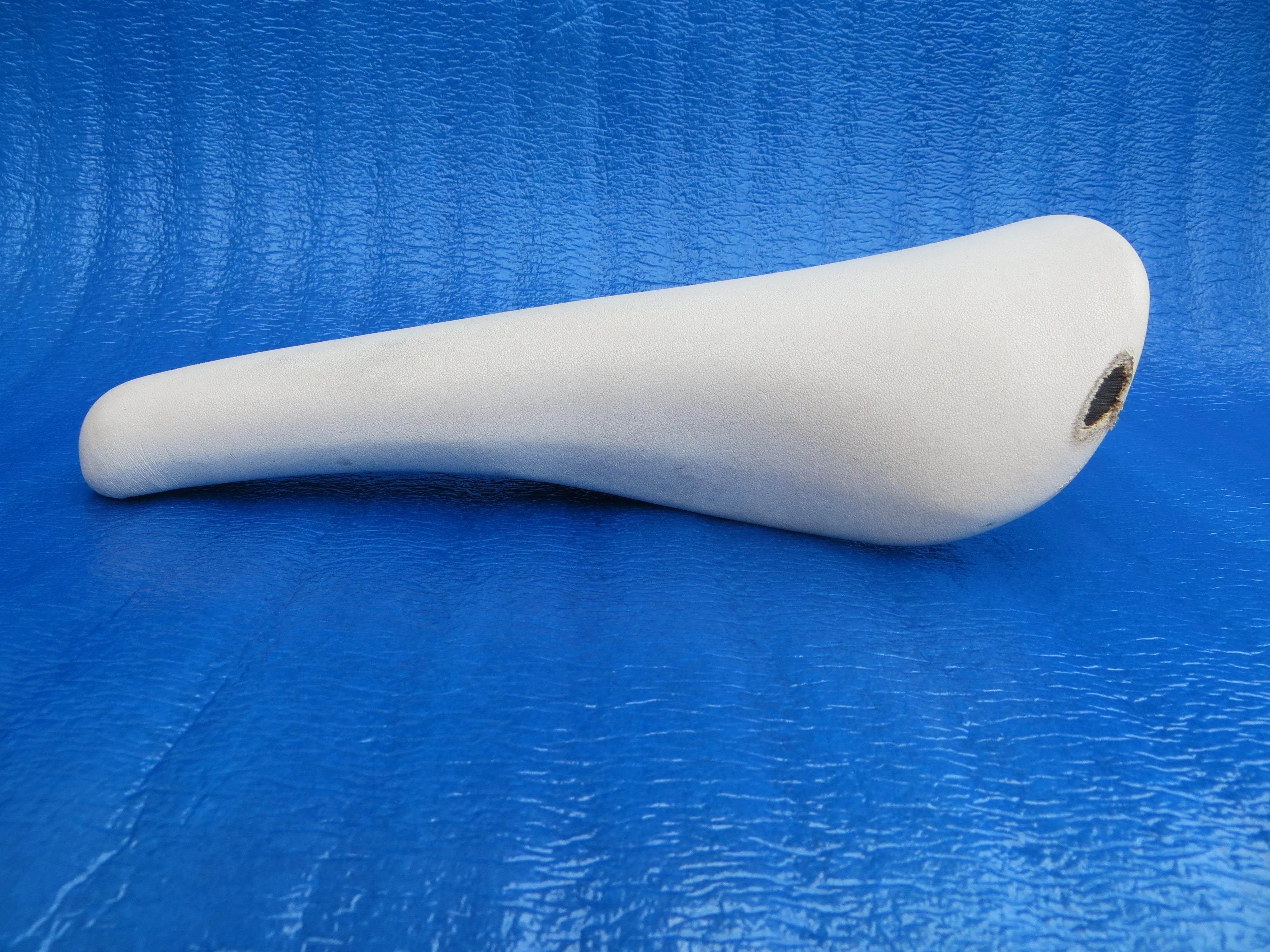Kashima Five Gold FG-8P 30mm NJS Unpadded Saddle (26040902) - Image 3