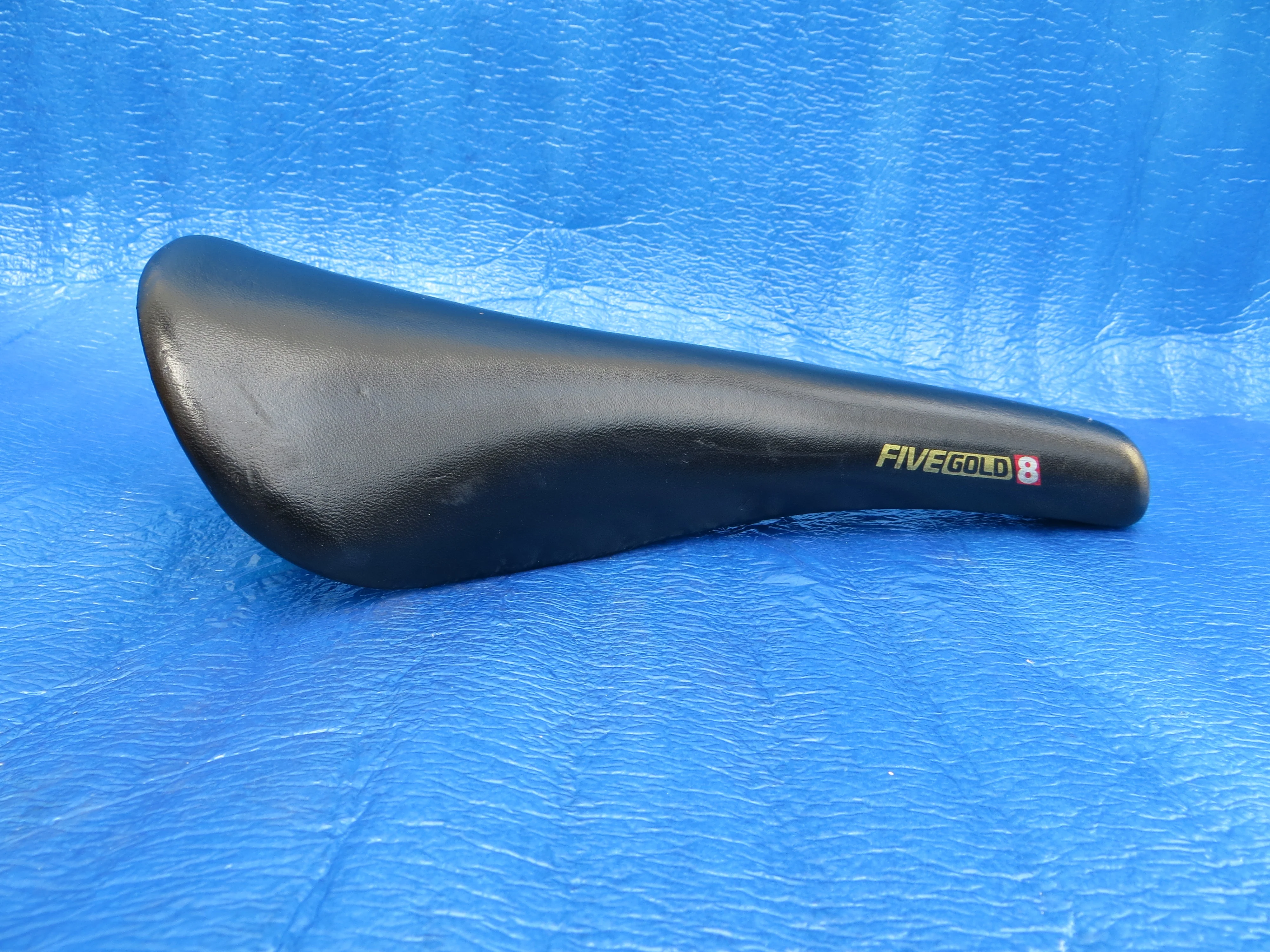 Kashima Five Gold FG-8P 30mm NJS Unpadded Saddle (26041902)