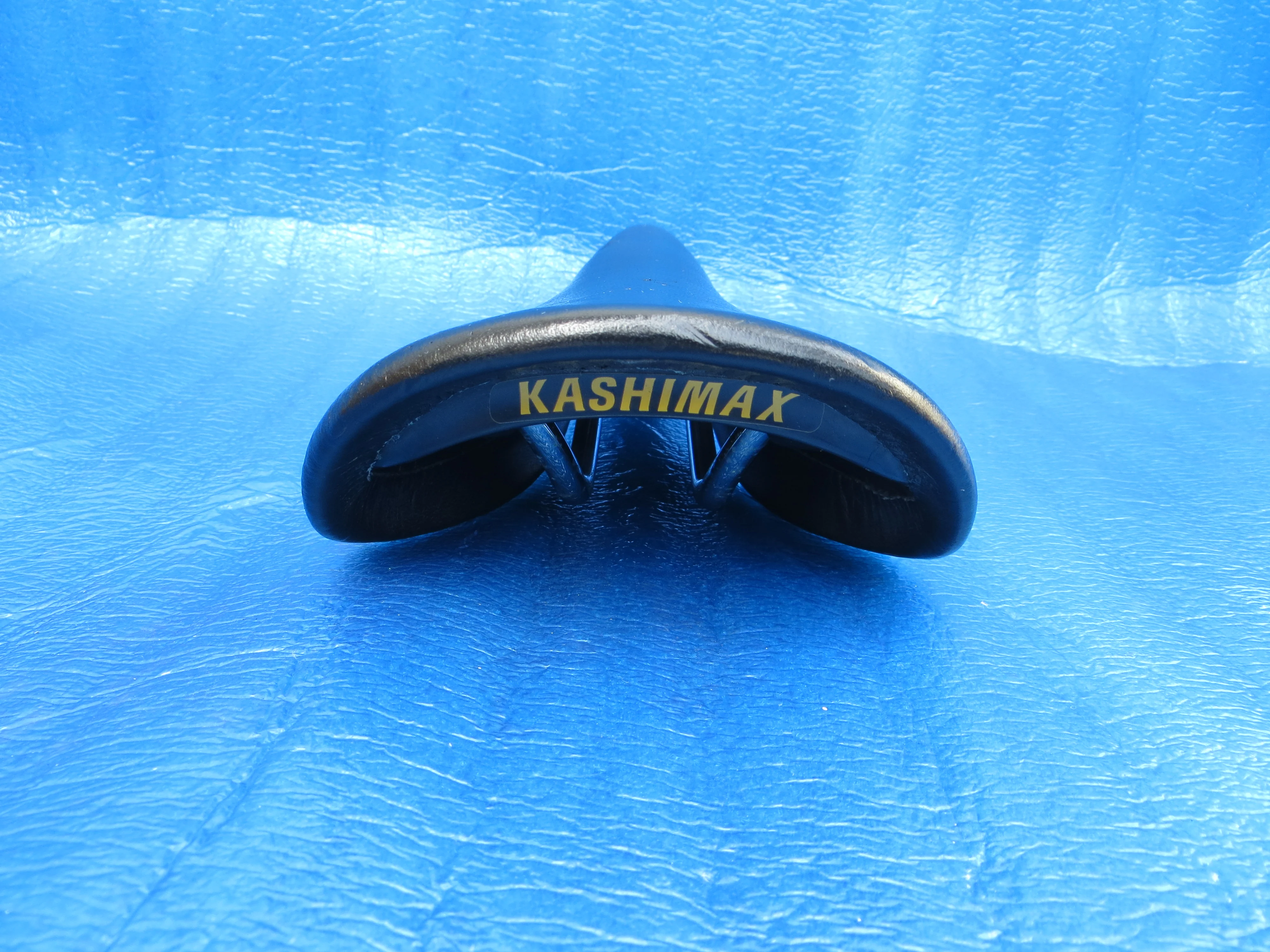 Kashima Five Gold FG-8P 30mm NJS Unpadded Saddle (26041902) - Image 4