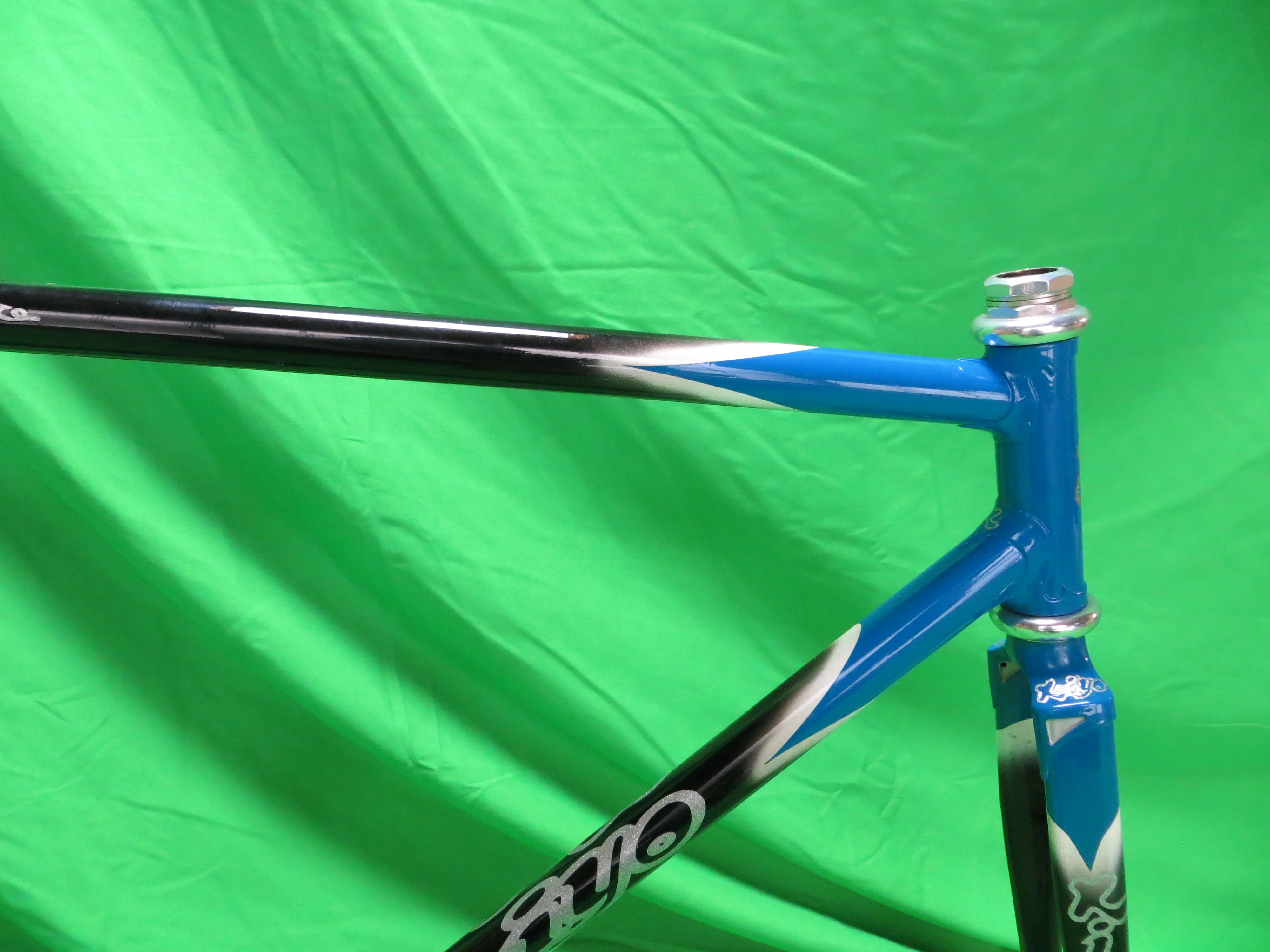 Kiyo Miyazawa // Black Blue White Tricolor // 52cm - Image 10
