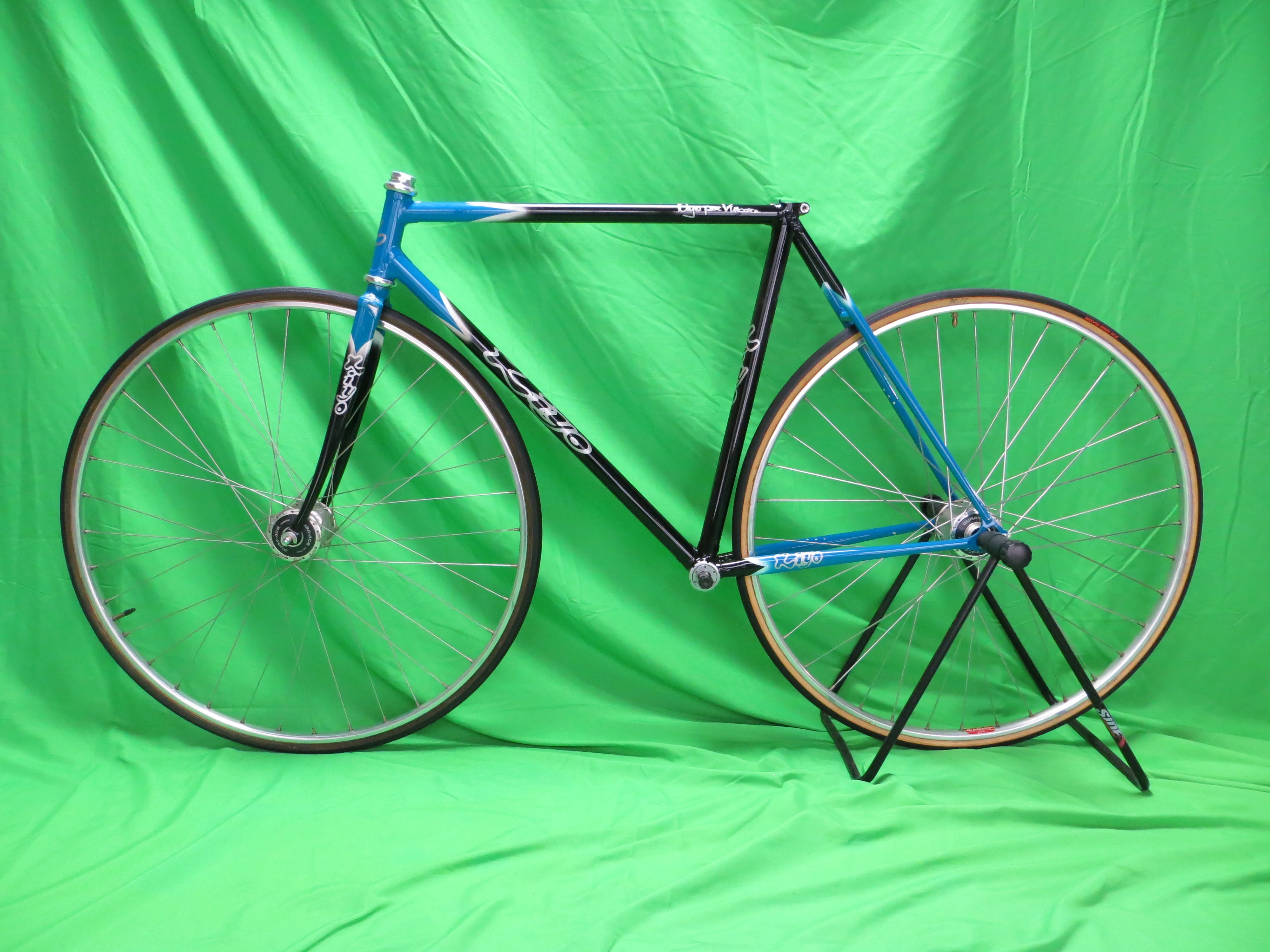 Kiyo Miyazawa // Black Blue White Tricolor // 52cm - Image 15