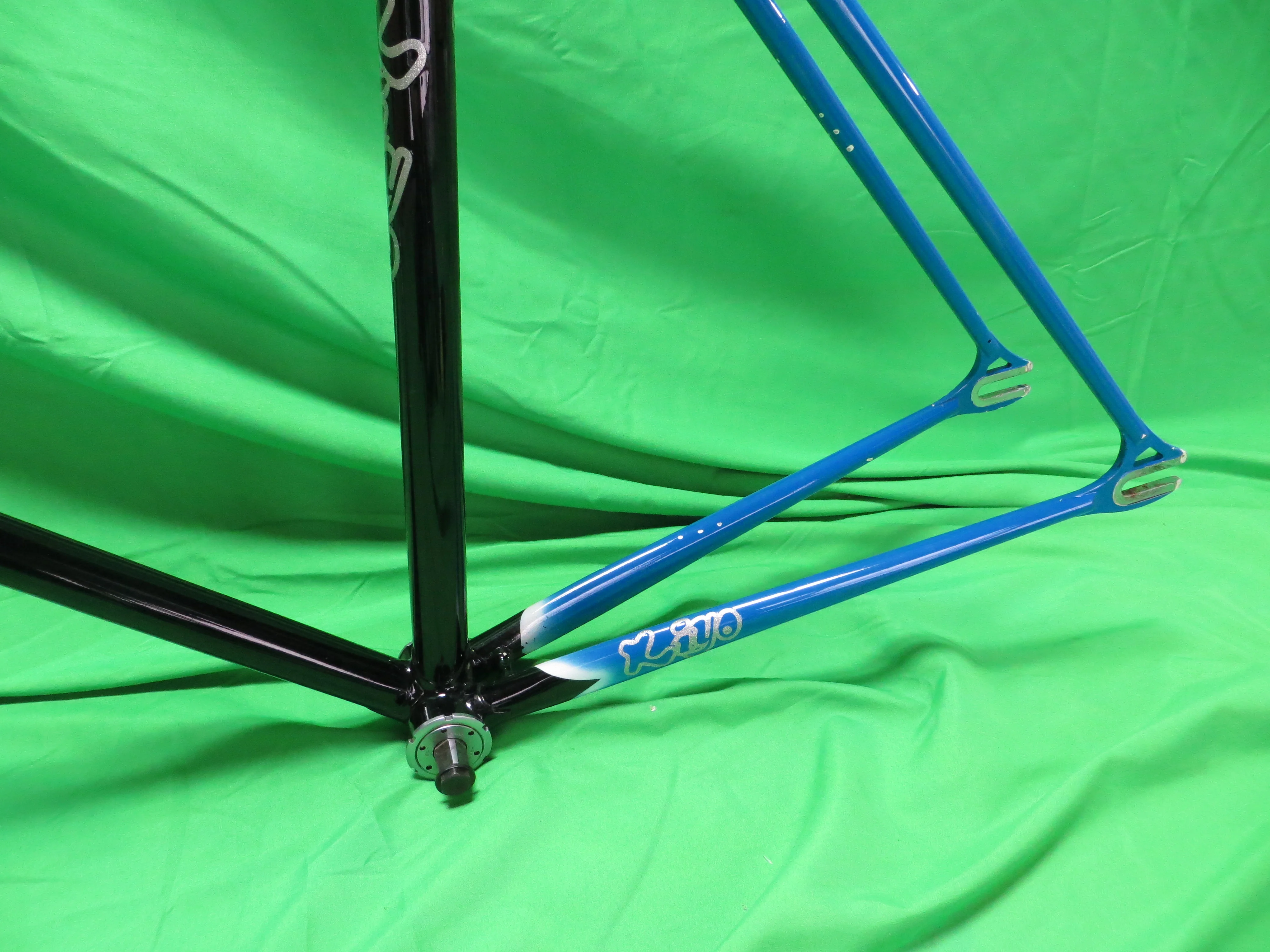 Kiyo Miyazawa // Black Blue White Tricolor // 52cm - Image 6