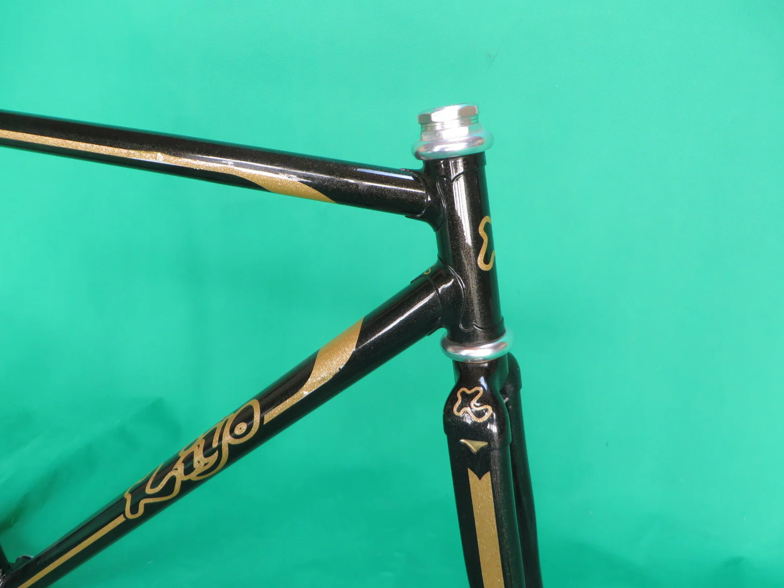 Kiyo Miyazawa Columbus Max Fork // Black with fine gold flake // 51cm - Image 10