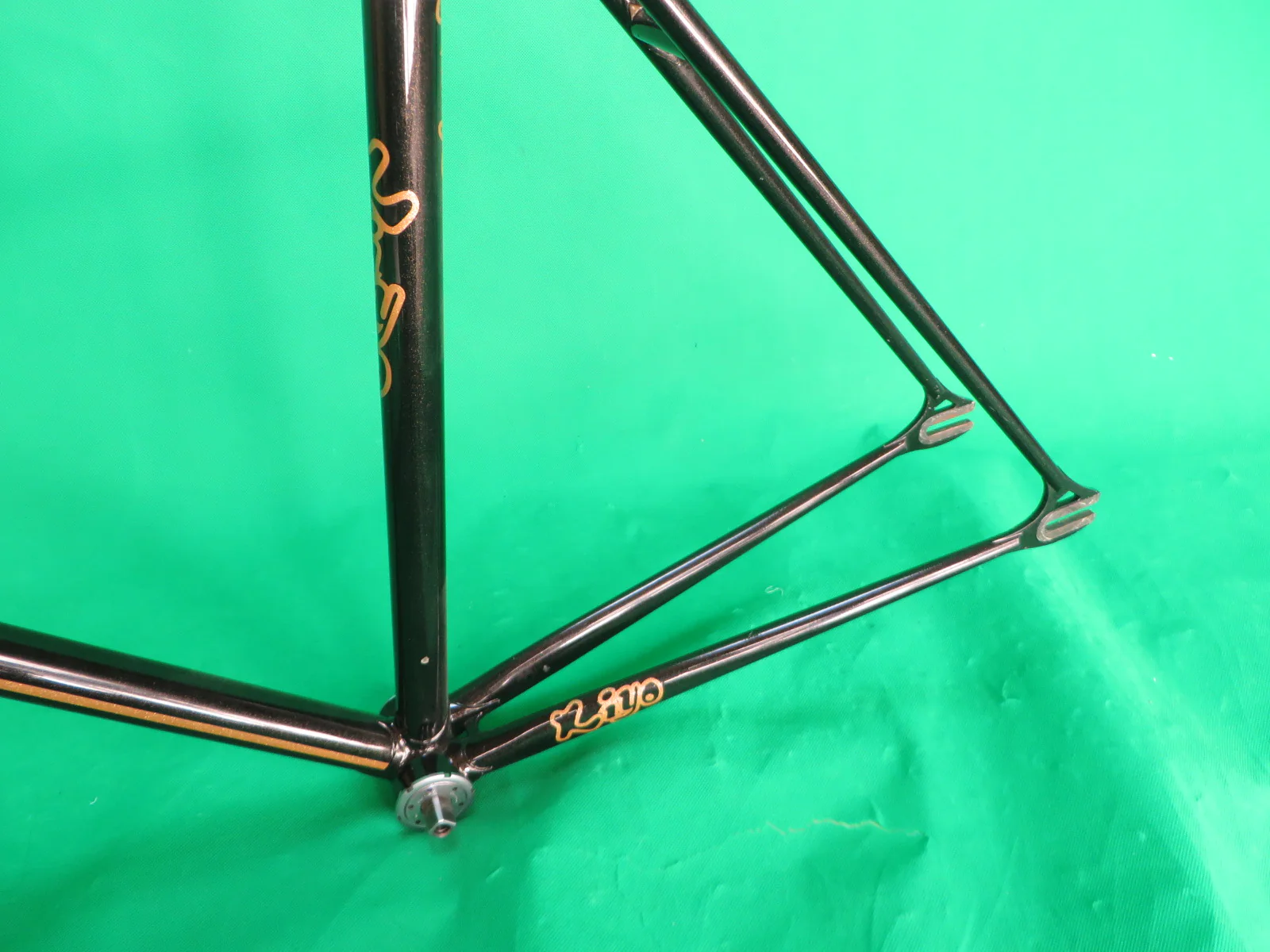 Kiyo Miyazawa Columbus Max Fork // Black with fine gold flake // 51cm - Image 8
