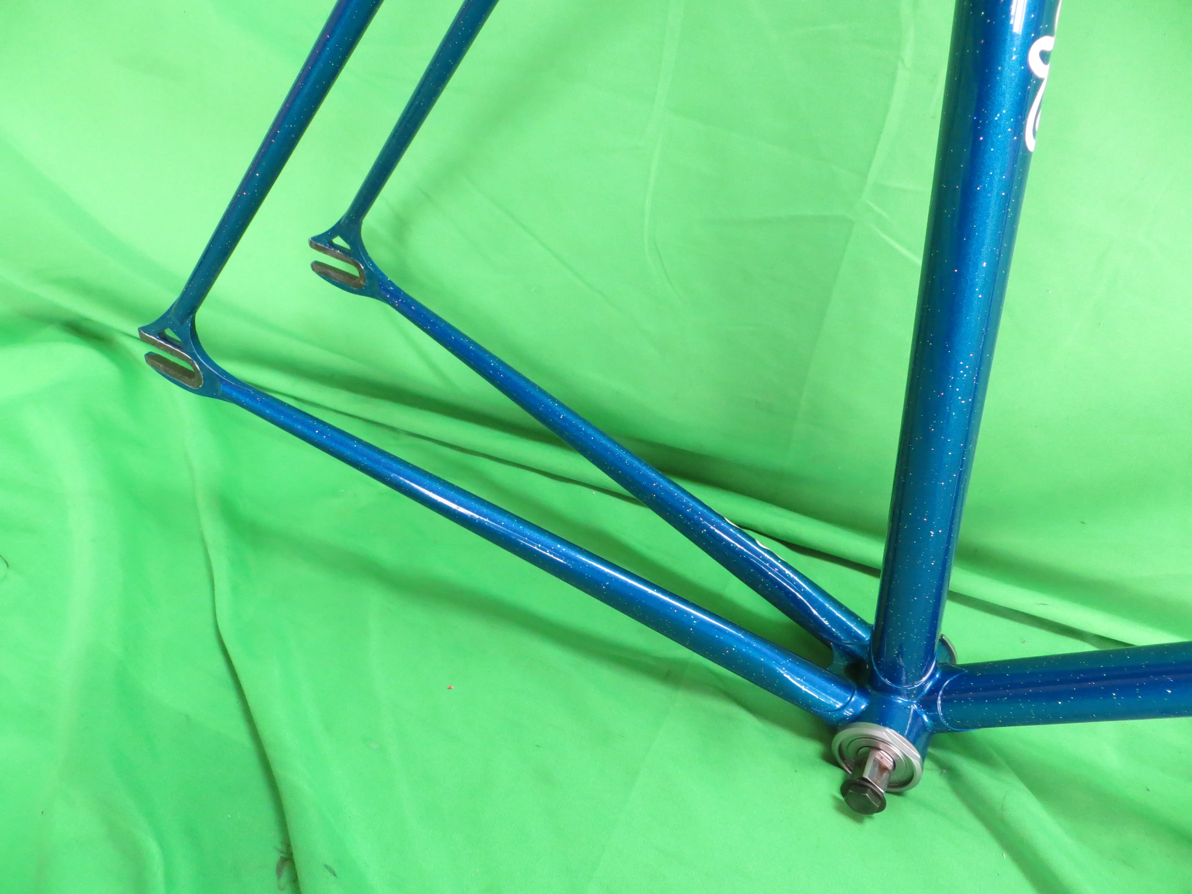 Kiyo Miyazawa // Deep Blue Metallic with Rainbow Flake // 53cm - Image 14