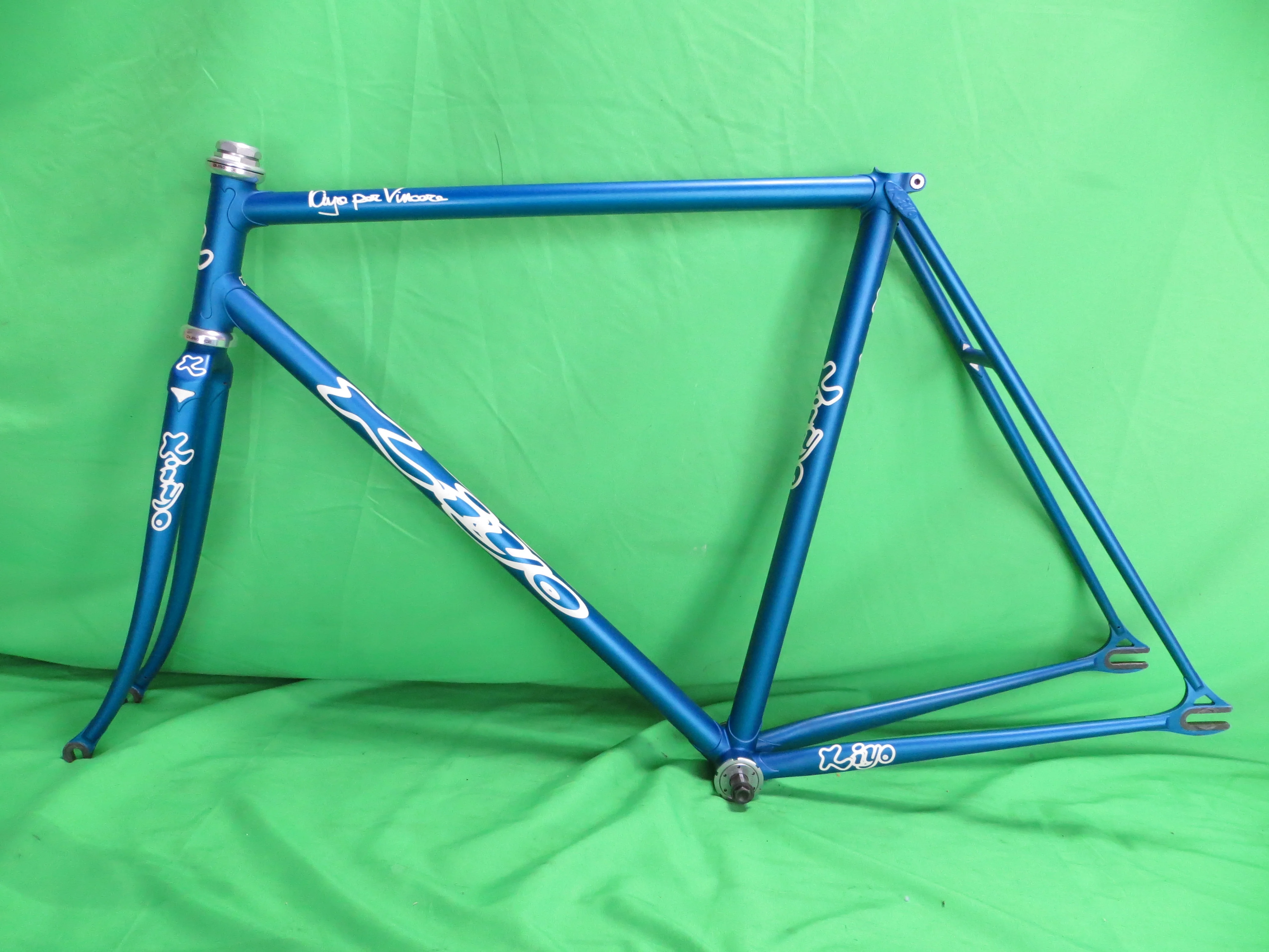 Kiyo Miyazawa // Matte Blue // 53cm