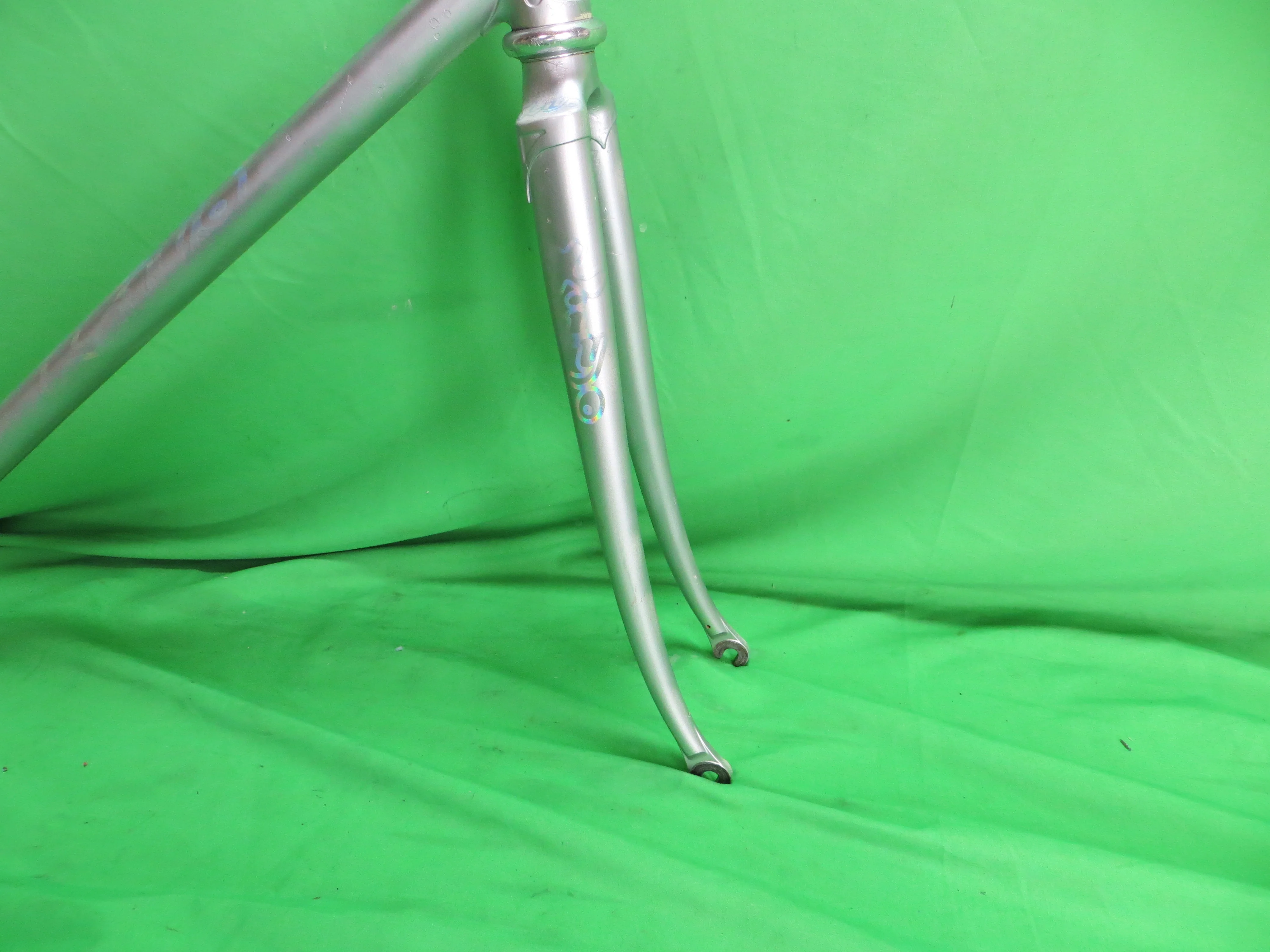 Kiyo Miyazawa //  Platinum Silver White Fade // 56cm - Image 11