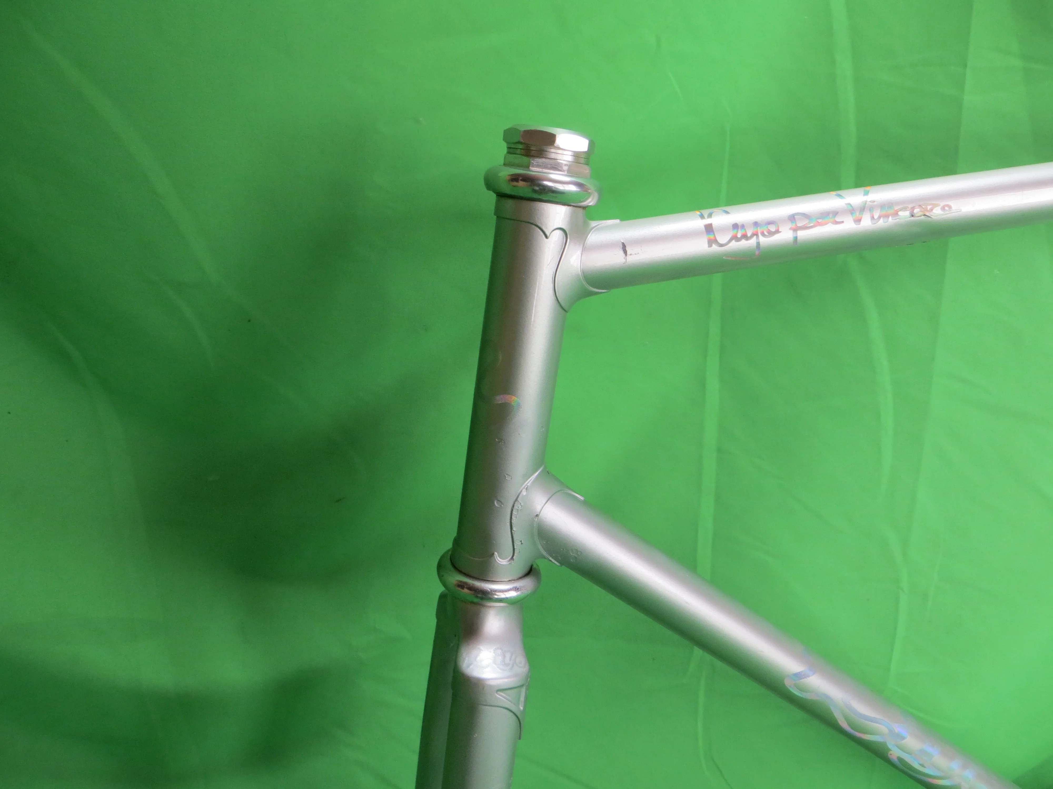 Kiyo Miyazawa //  Platinum Silver White Fade // 56cm - Image 2
