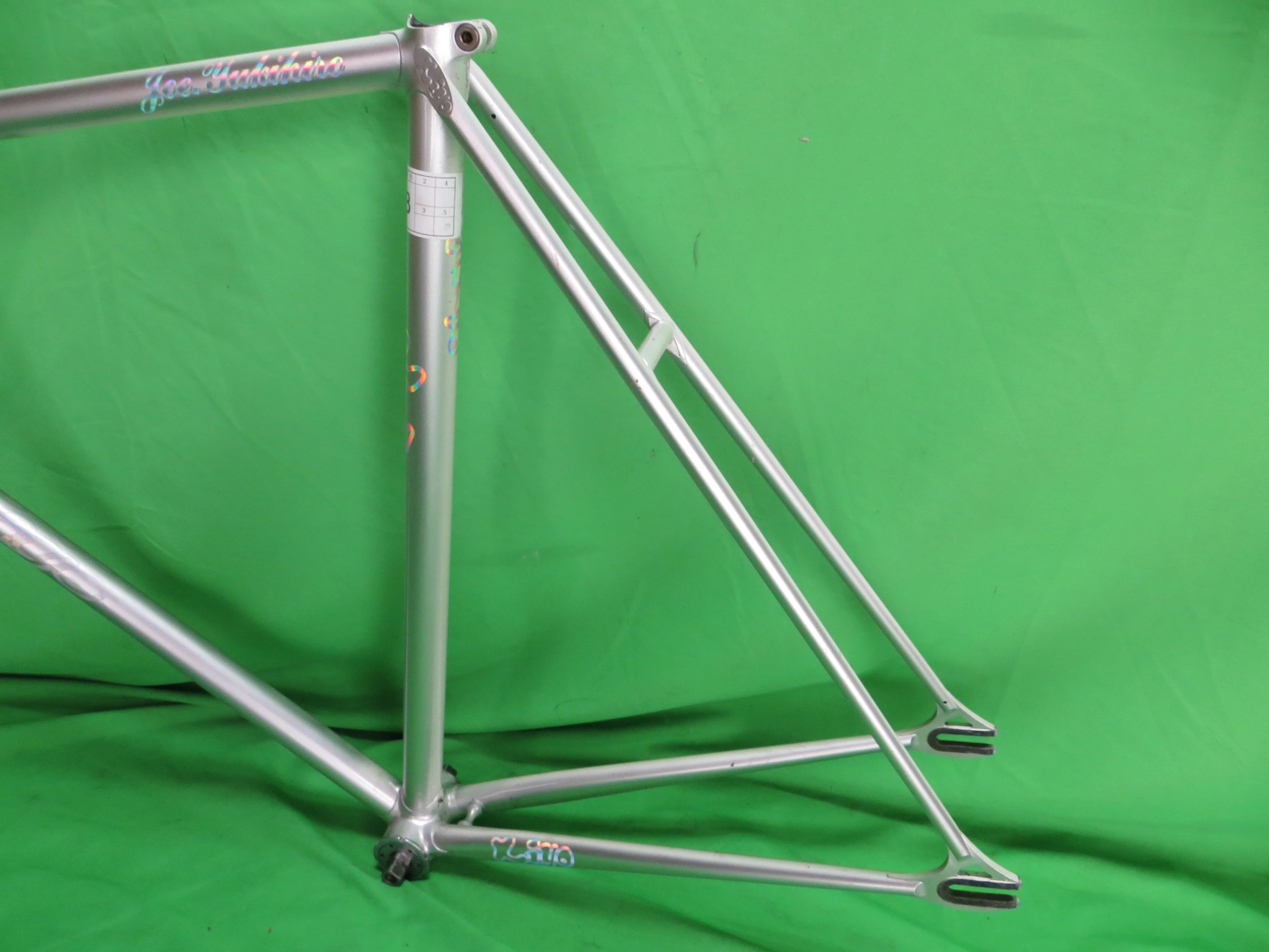 Kiyo Miyazawa //  Platinum Silver White Fade // 56cm - Image 9