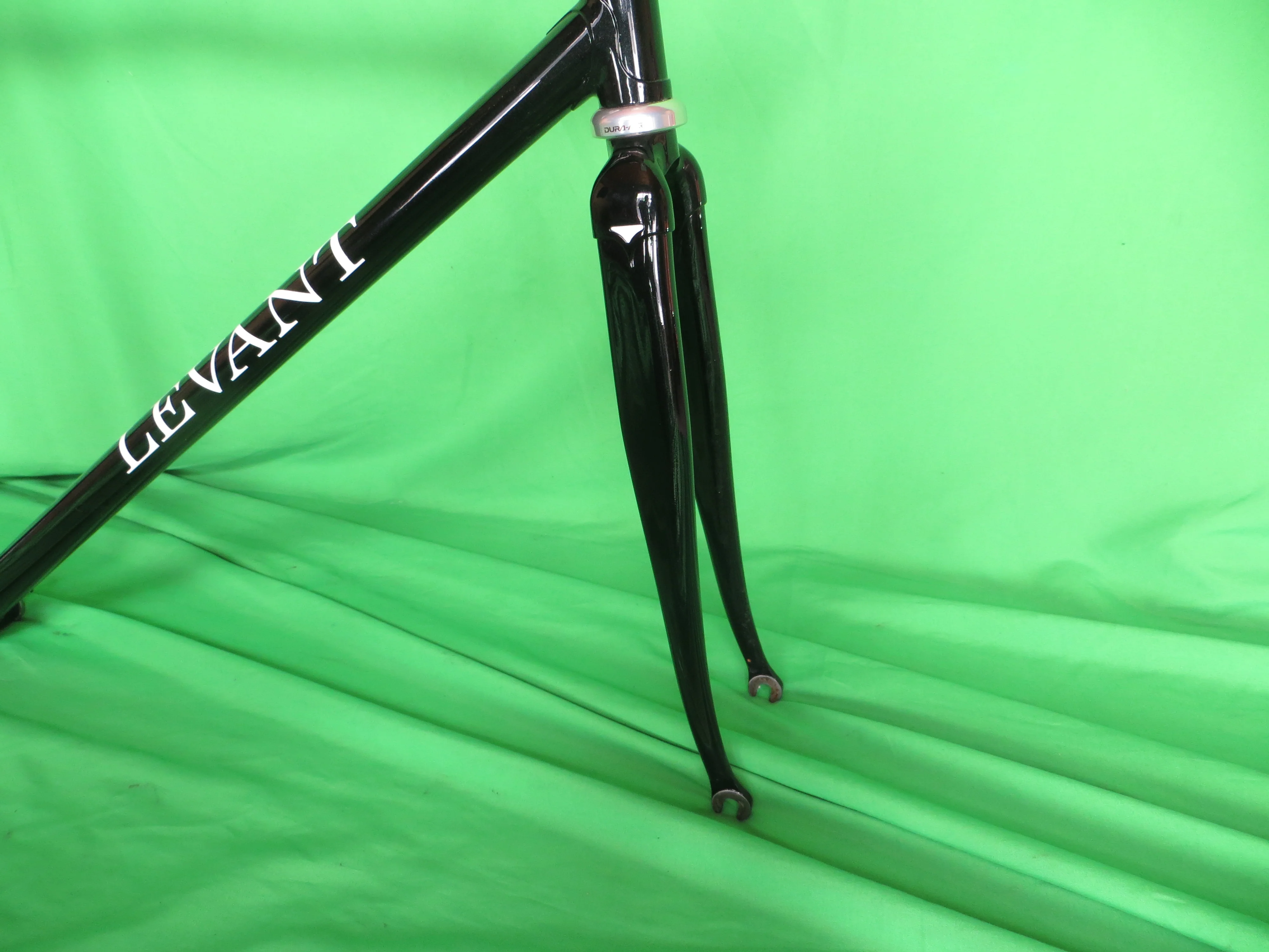 LEVANT Columbus Max Fork // Black // 53.5cm - Image 10