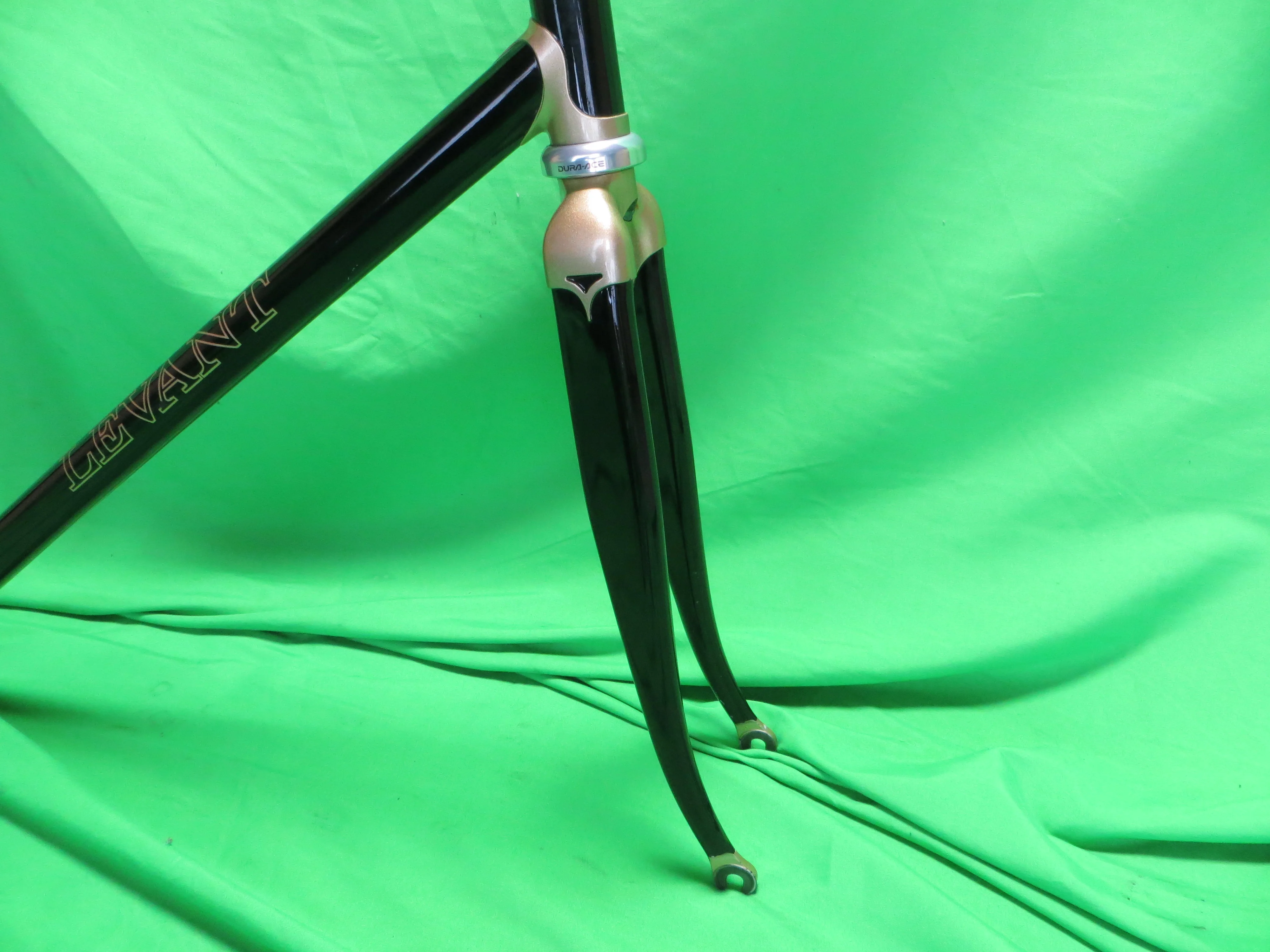 LEVANT Columbus Max Fork // Black / Gold  // 55cm - Image 10