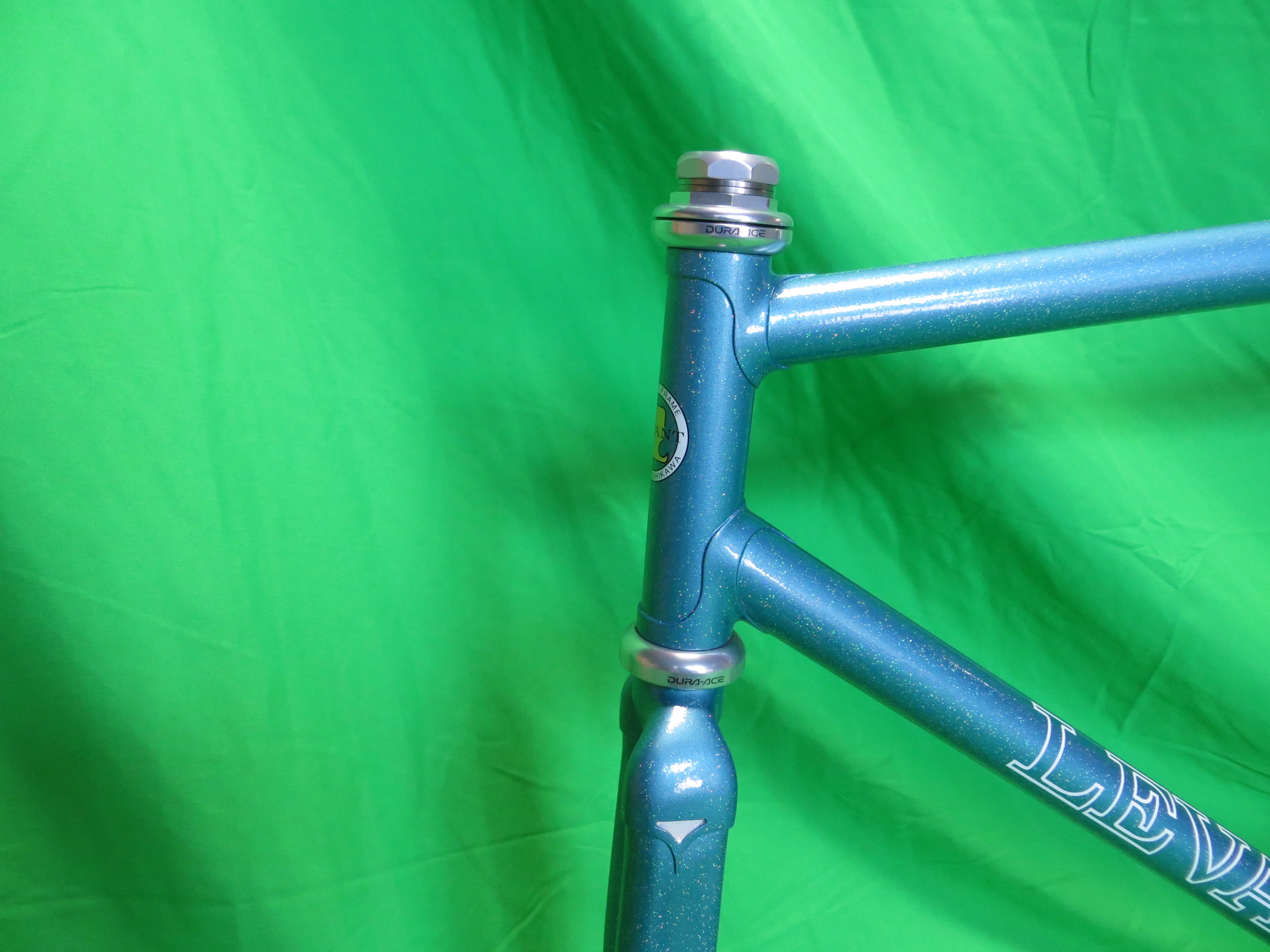 LEVANT Columbus Max Fork // Light Blue with Rainbow Flake // 52cm - Image 2
