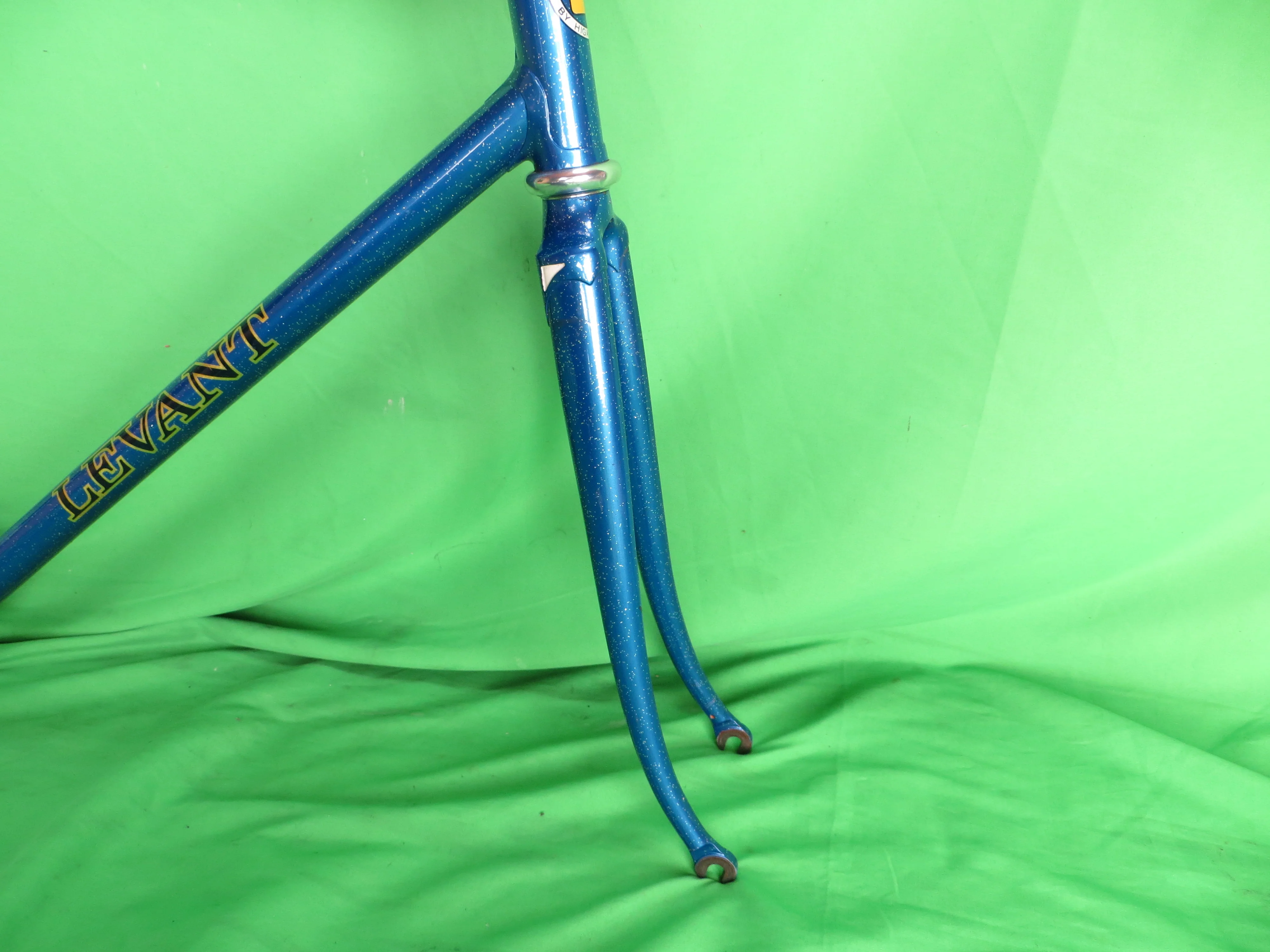LEVANT Columbus Spirit Keirin // Dark Blue with Silver Flake // 54.5cm - Image 10