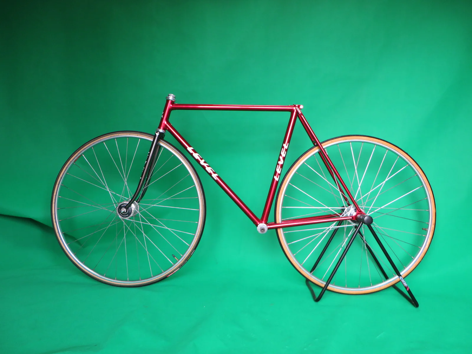 LEVEL // Candy Black & Red // 53.5cm - Image 16