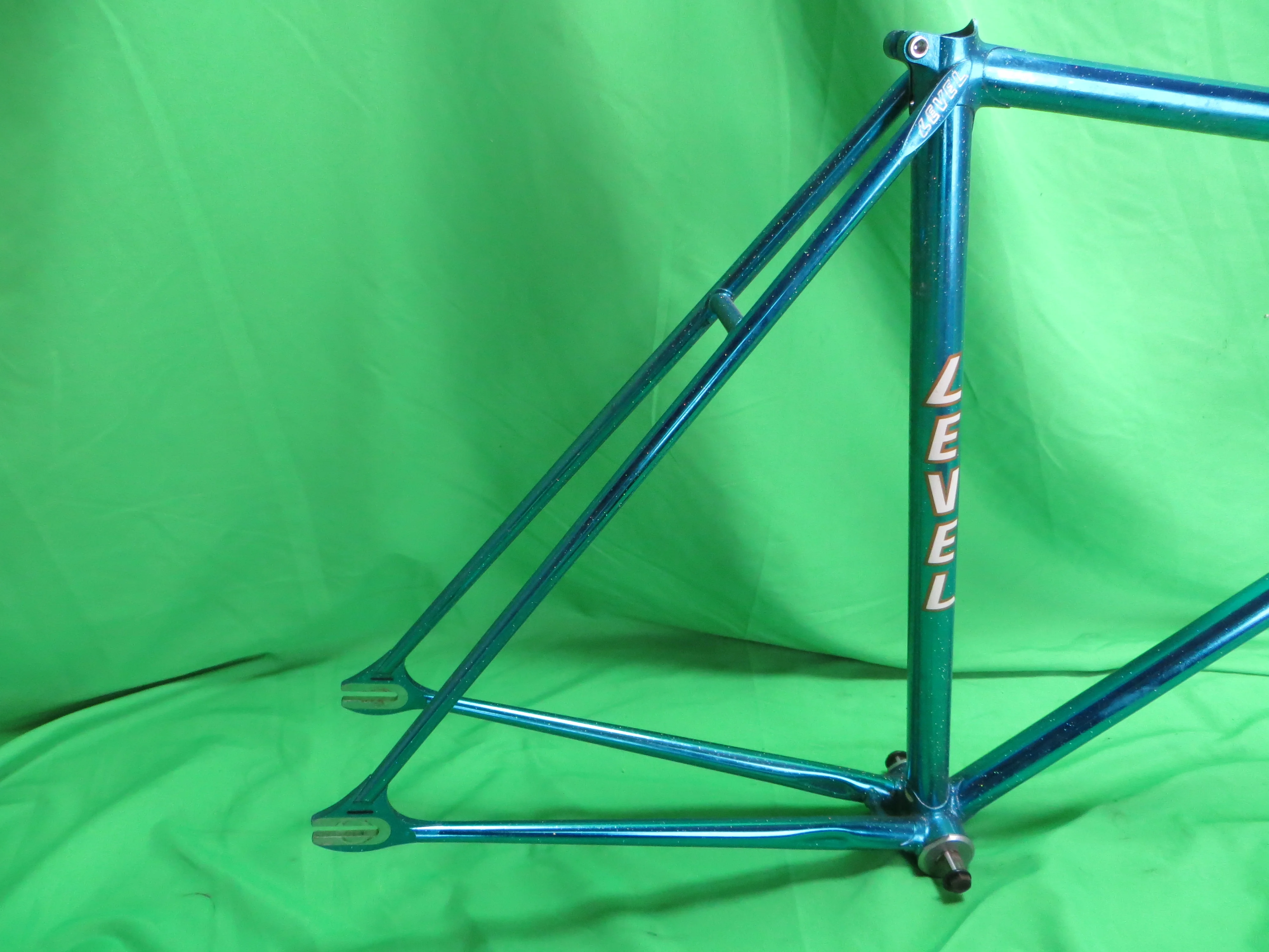 LEVEL // Candy Blue Metallic with Rainbow Flake // 52.5cm - Image 15