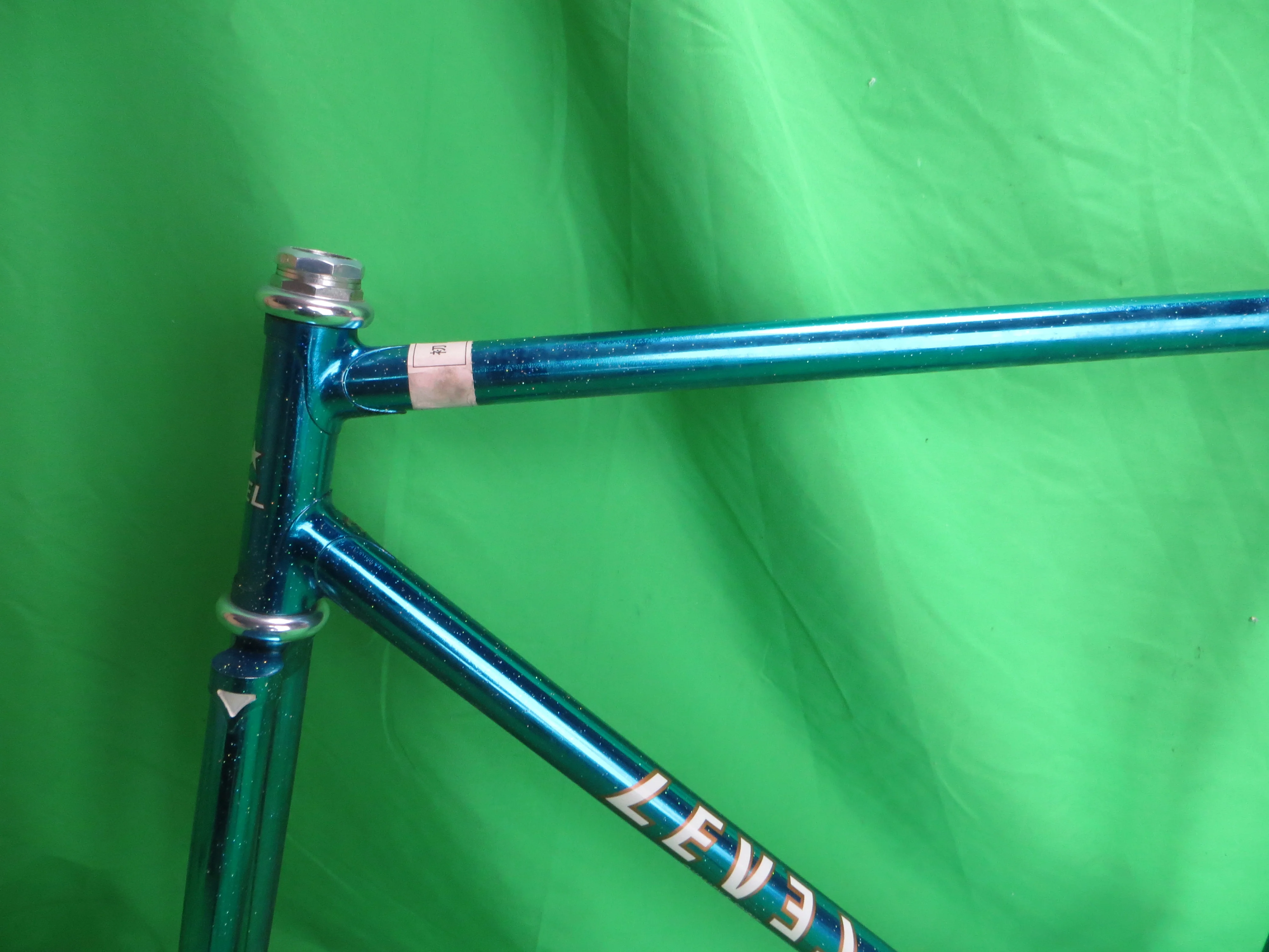 LEVEL // Candy Blue Metallic with Rainbow Flake // 52.5cm - Image 4