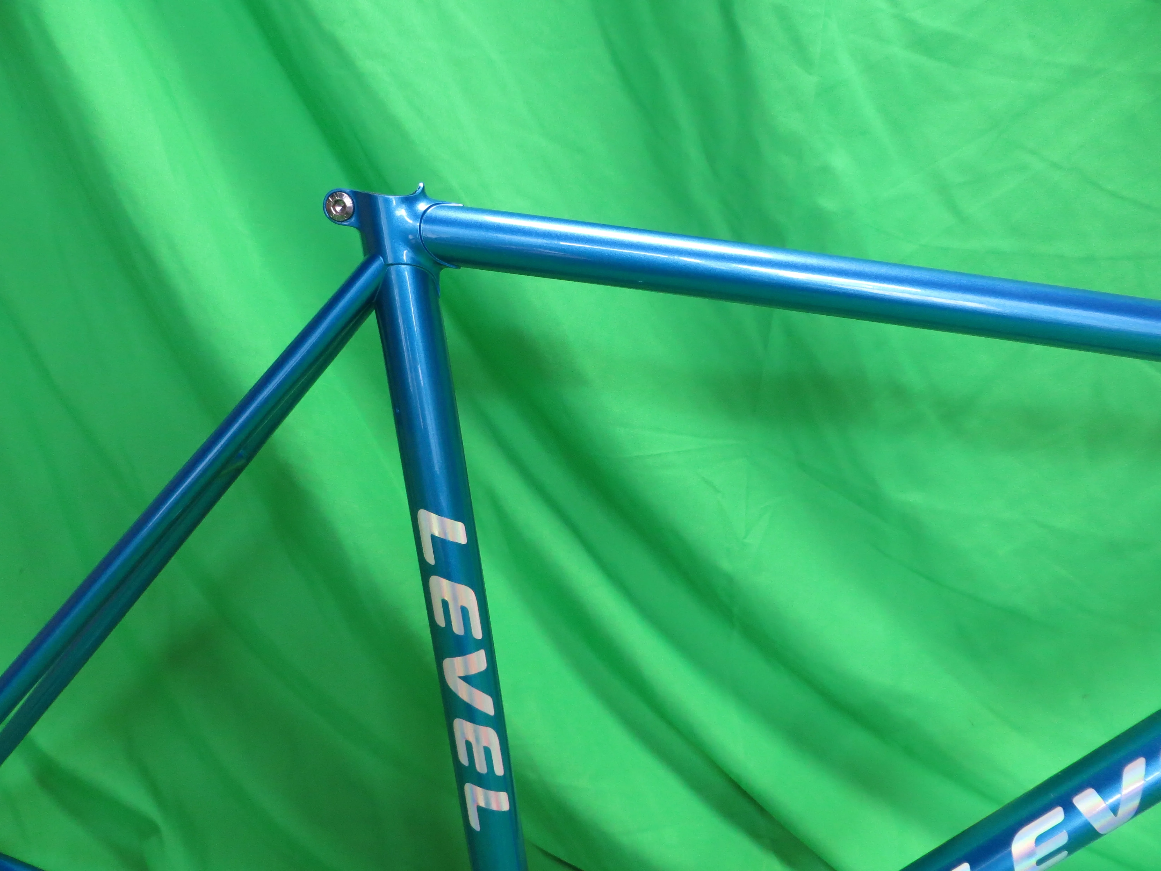 Level Columbus Max Fork // Blue Metallic // 50.5cm - Image 12