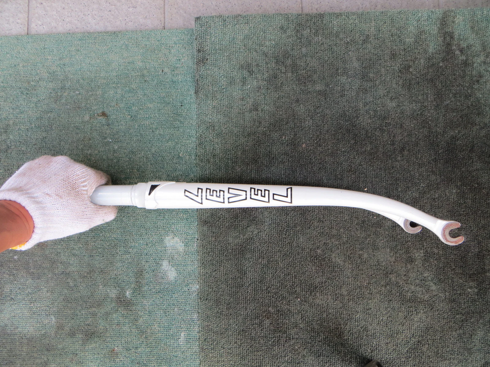 Level Front Fork 131mm Steering Column Length /9mm Axle Slot - Image 4