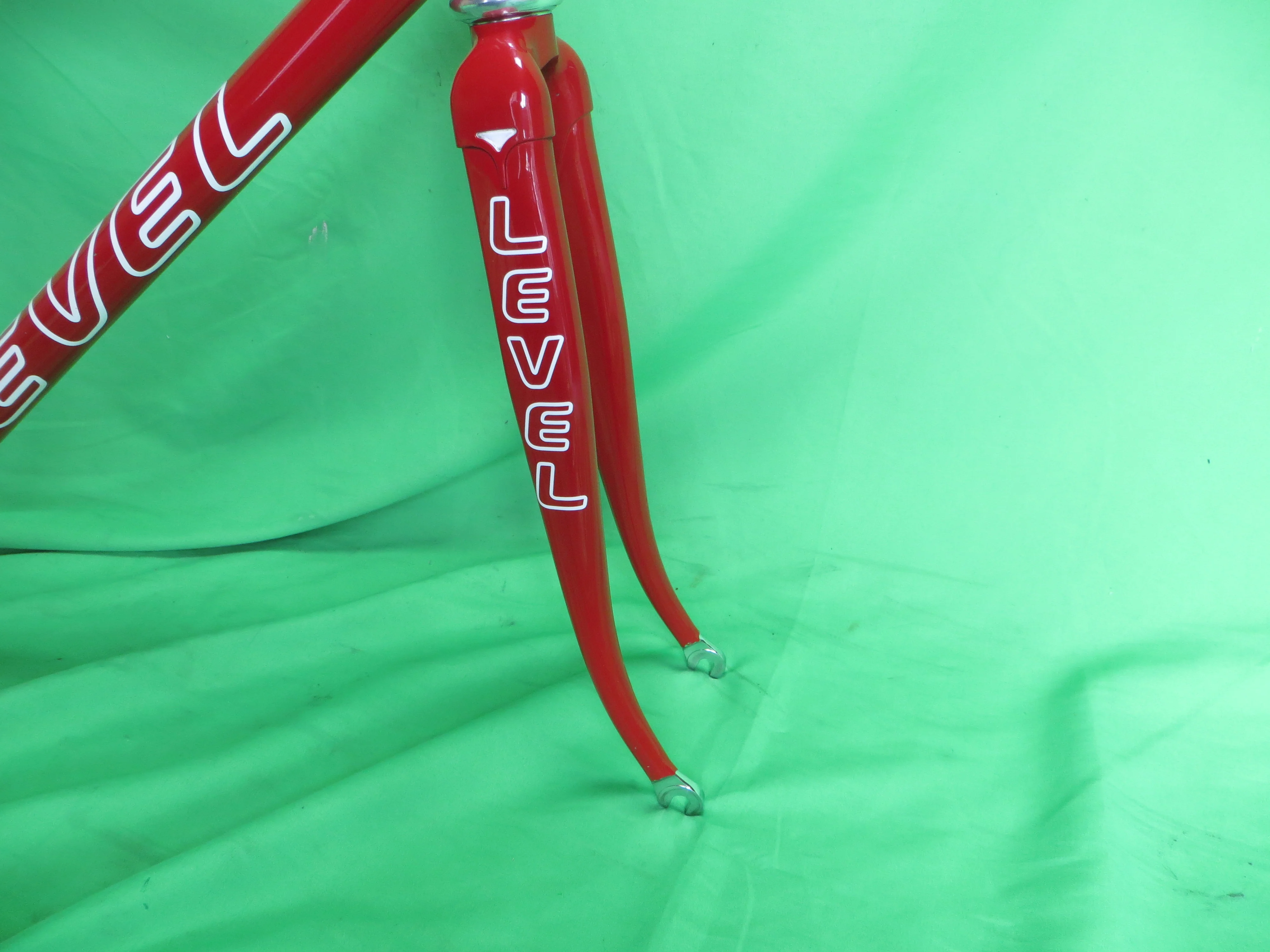 Level Columbs Max Fork // Matte Black / Red Two Tone / Chrome Lugs // 49.5cm - Image 10
