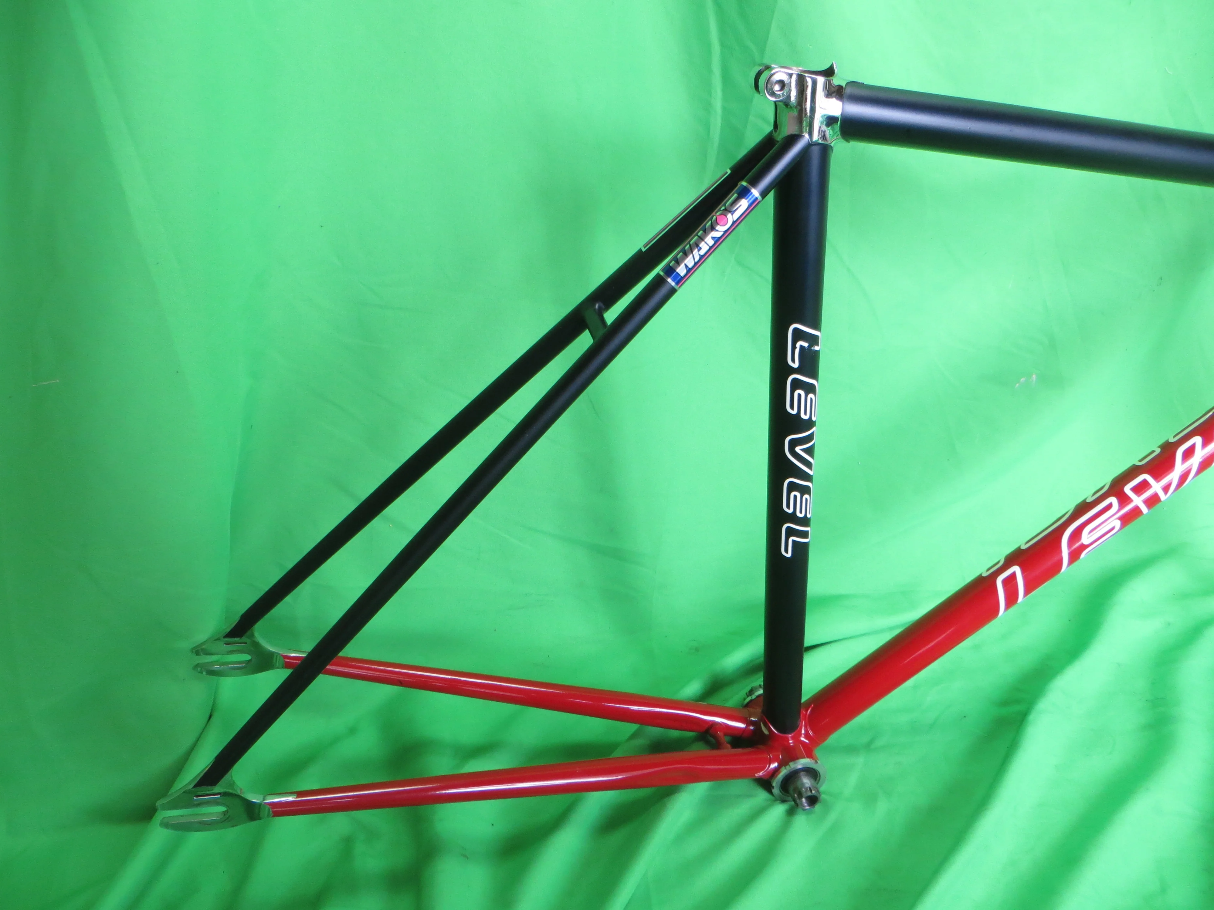 Level Columbs Max Fork // Matte Black / Red Two Tone / Chrome Lugs // 49.5cm - Image 15