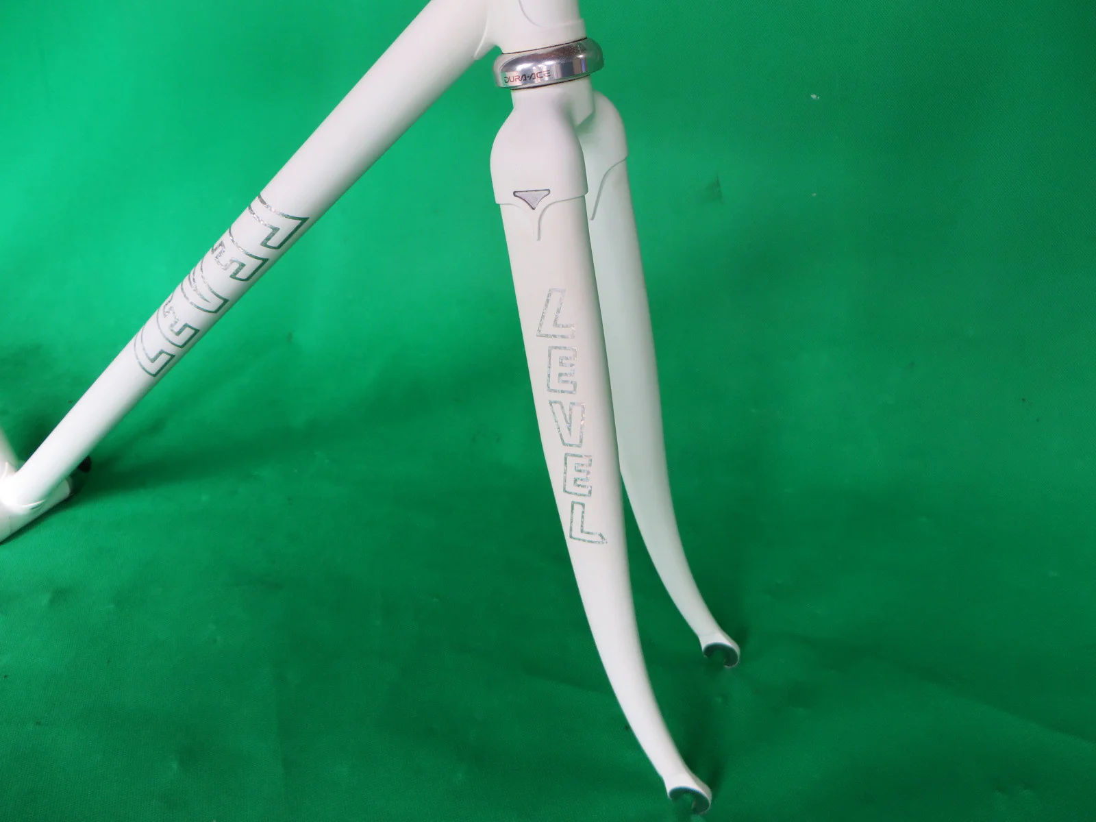 Level Matte White w/ Columbus MAX fork {51.5cm} - Image 9