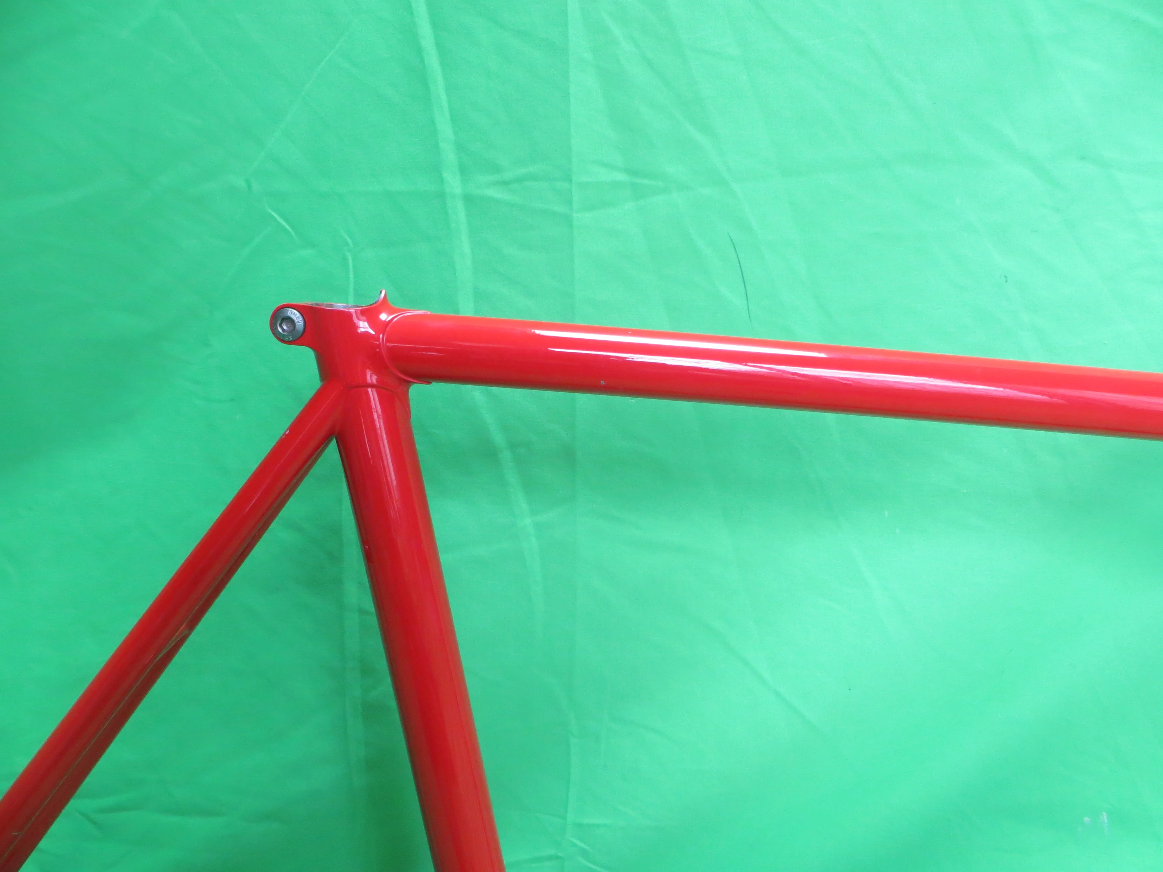 Level // Red // 51.5cm - Image 12