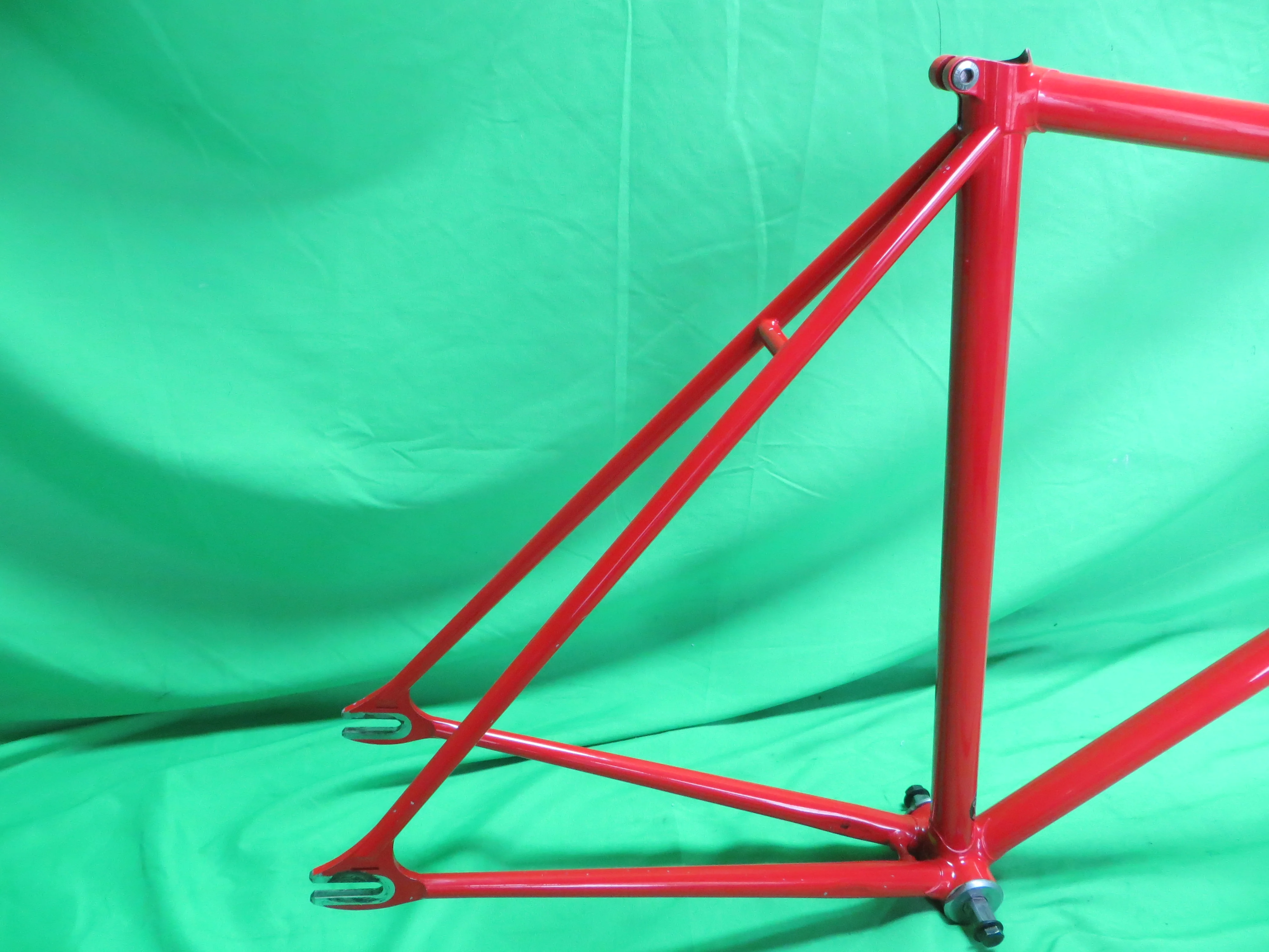 Level // Red // 51.5cm - Image 15