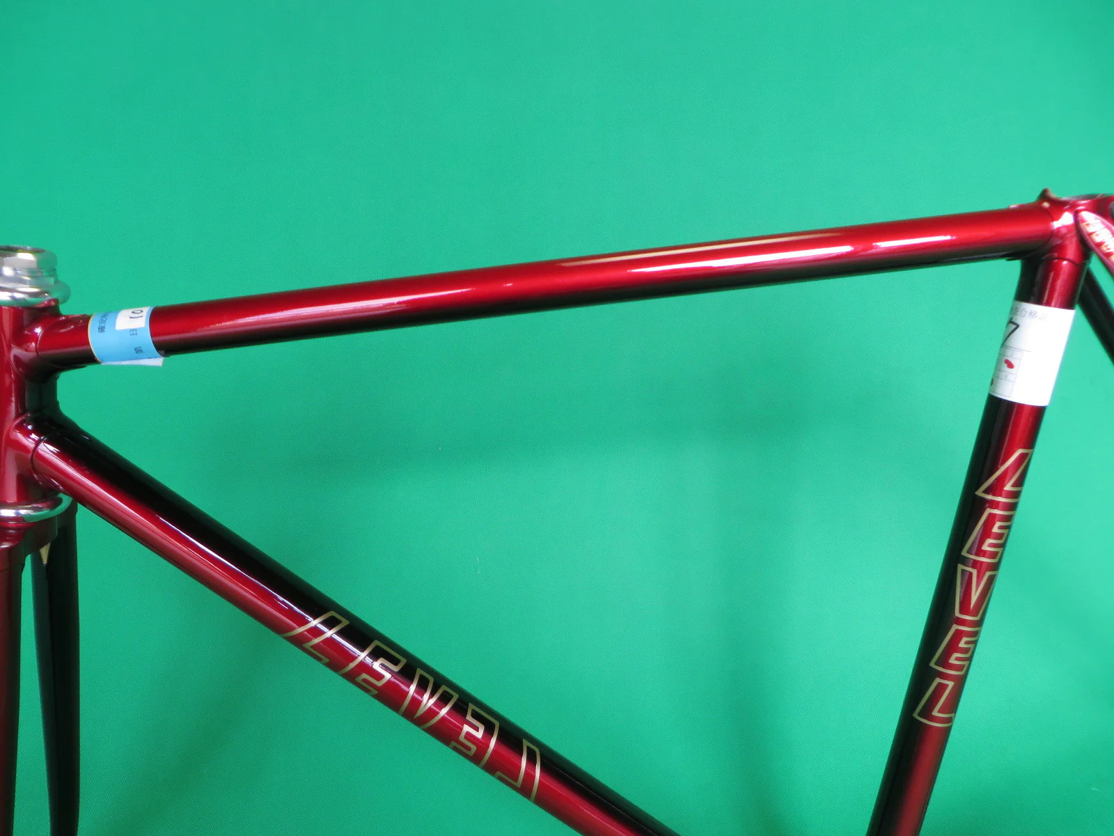 LEVEL | red & black fade | 50.5cm - Image 4
