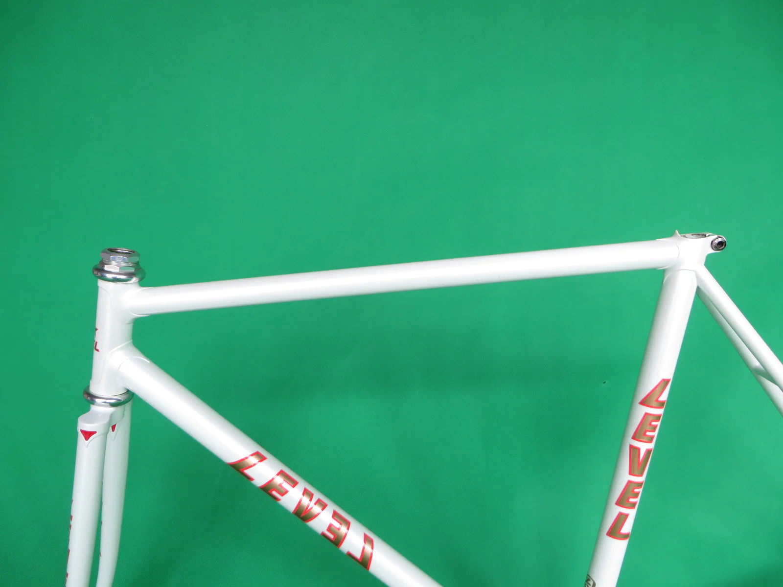 Level White (51.5cm) - Image 6
