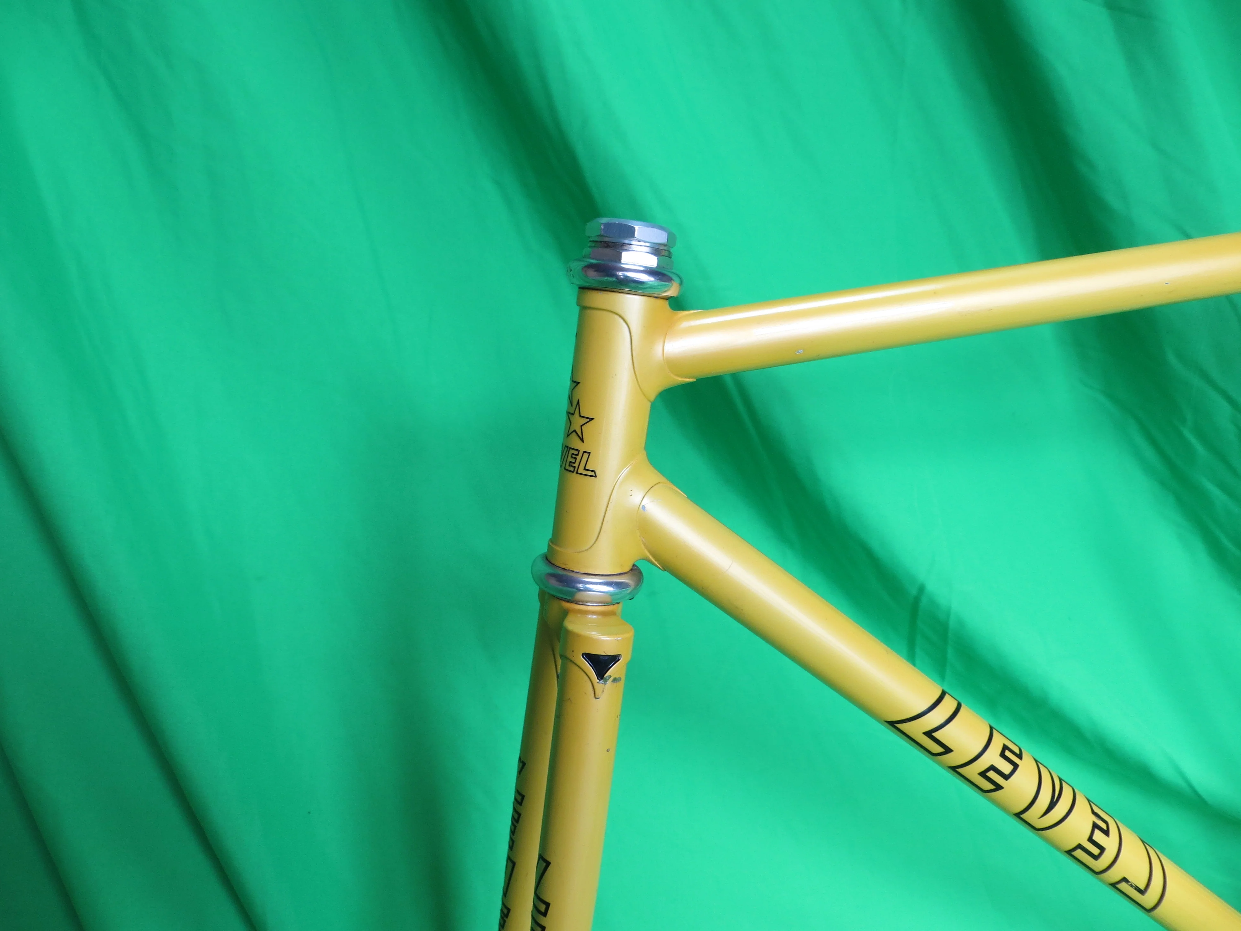 LEVEL // yellow // 50.5cm - Image 2