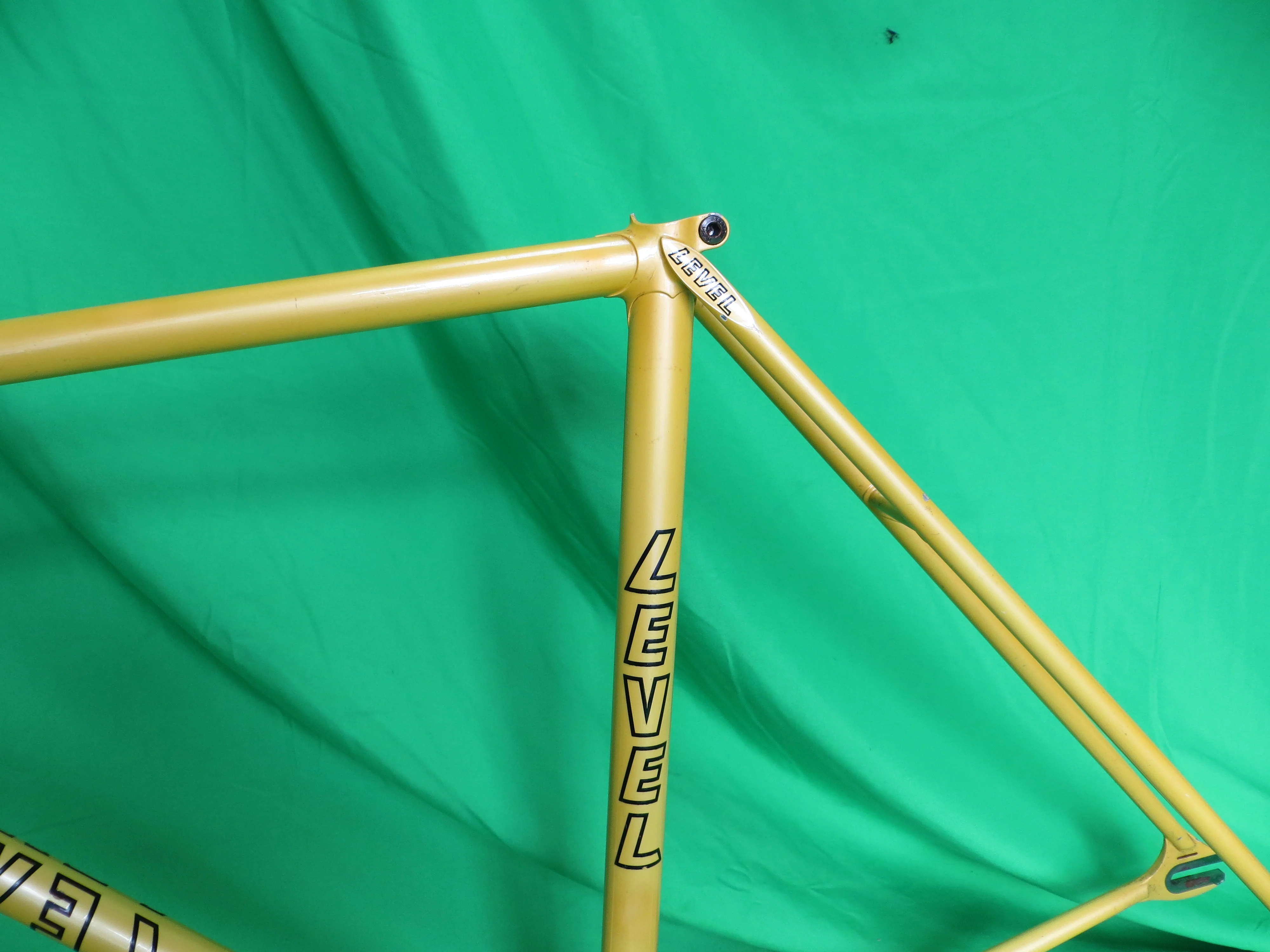 LEVEL // yellow // 50.5cm - Image 5