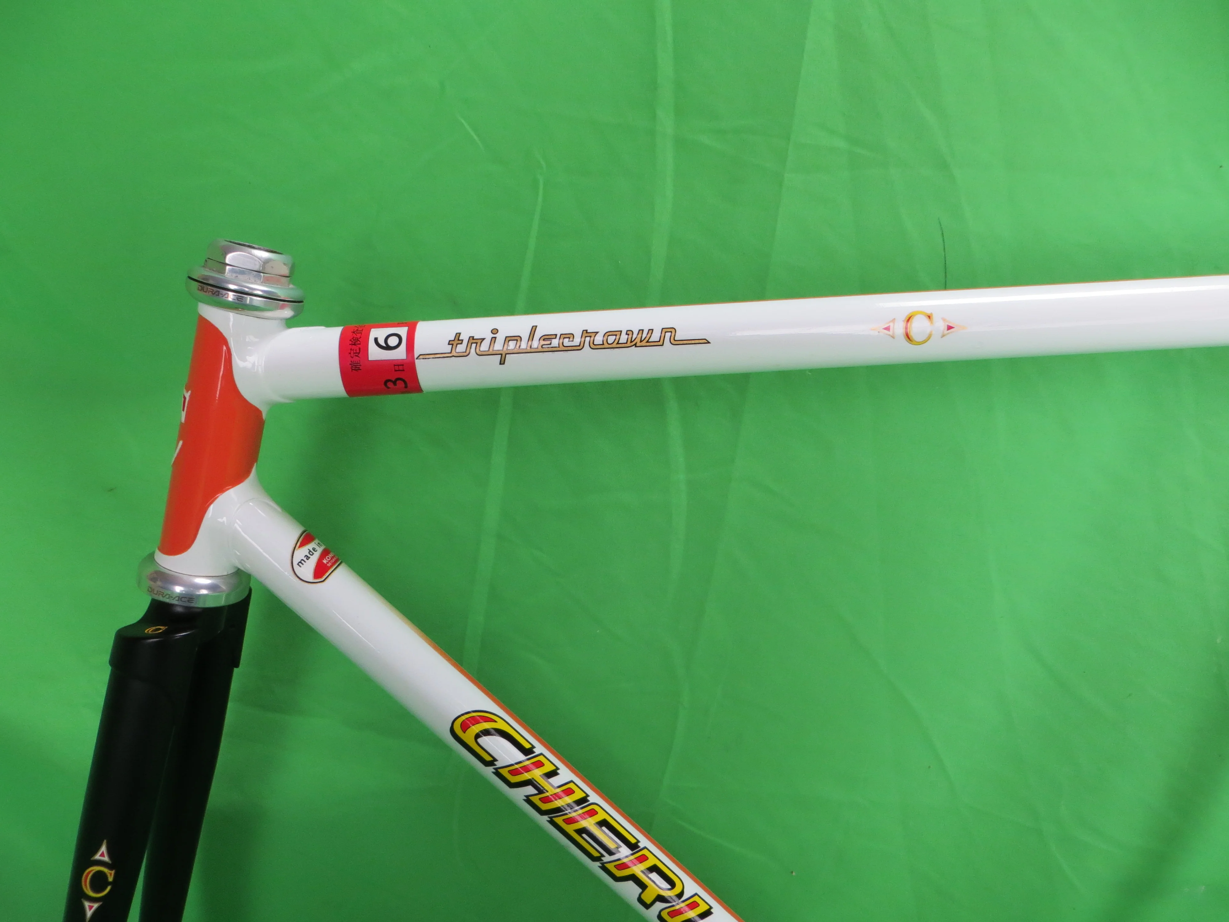 Lo Pro Cherubim  // White / Black / Matte Black // 55cm - Image 4