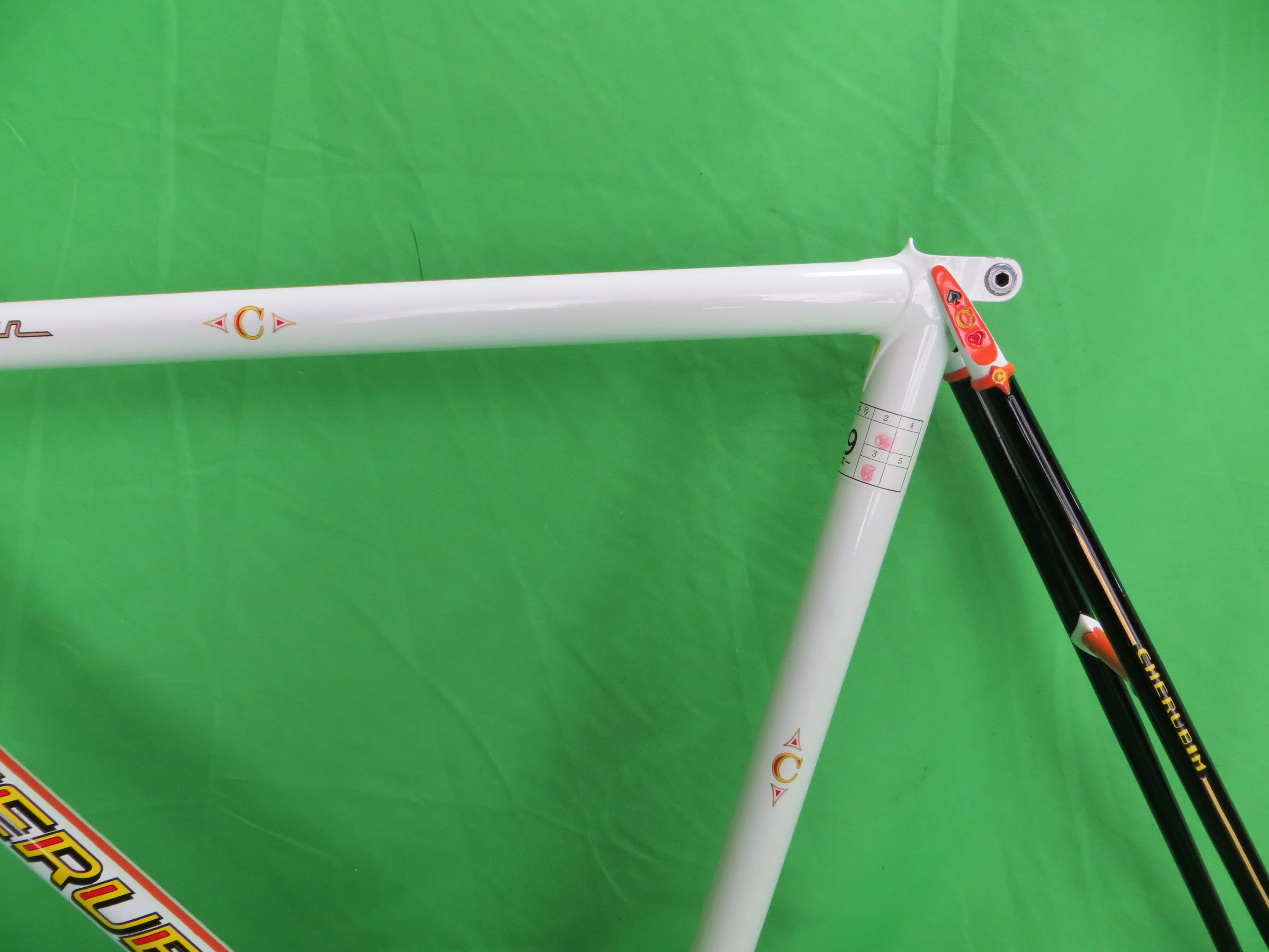 Lo Pro Cherubim  // White / Black / Matte Black // 55cm - Image 5