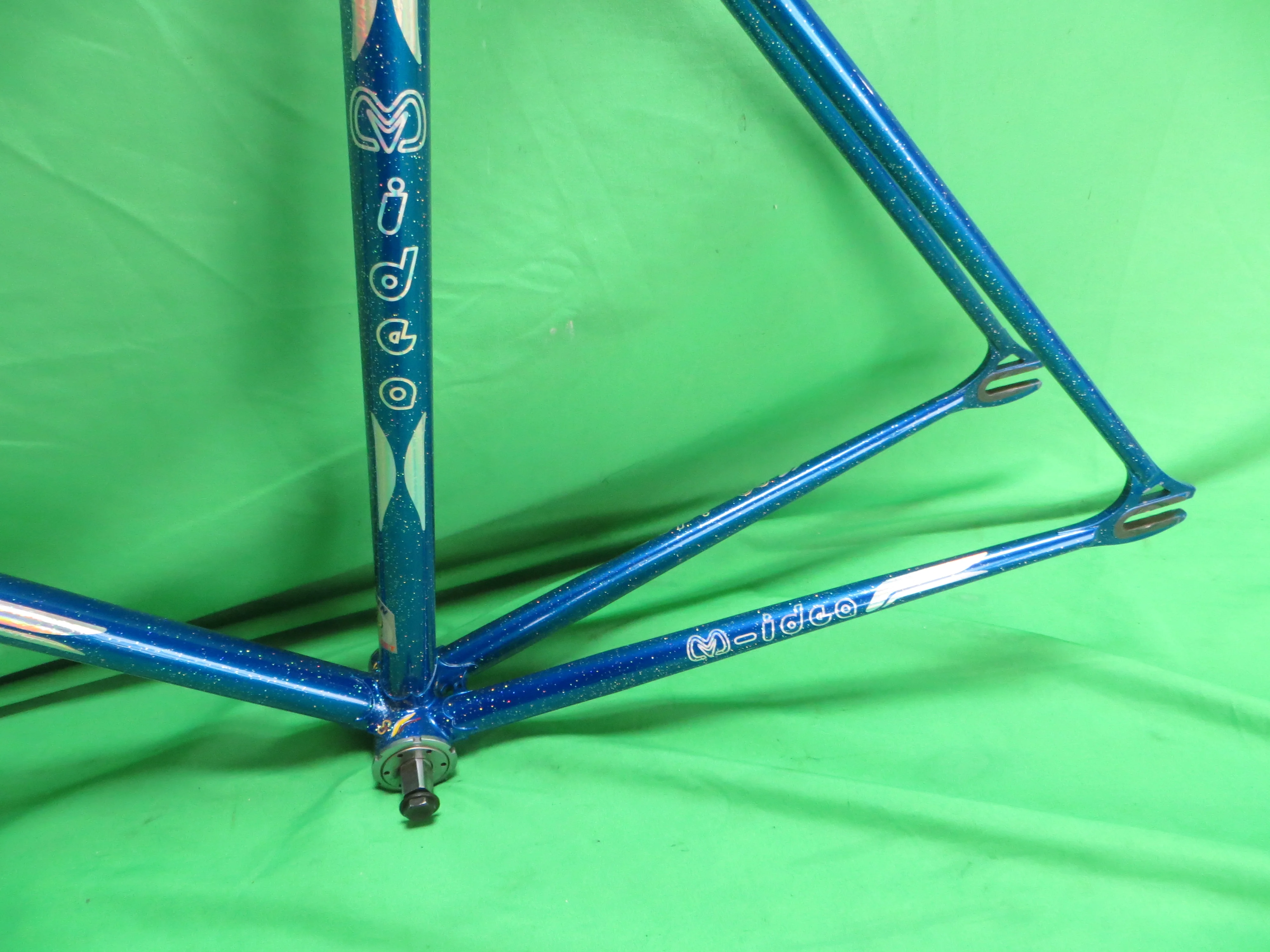 M-idea // Blue with Super Rainbow Flake // 49cm - Image 7