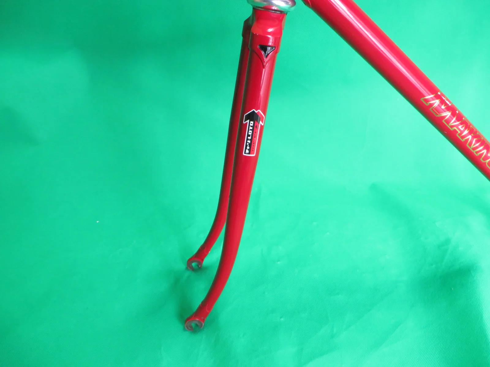 Makino 2016 // Red / Black Fade // 53cm - Image 3