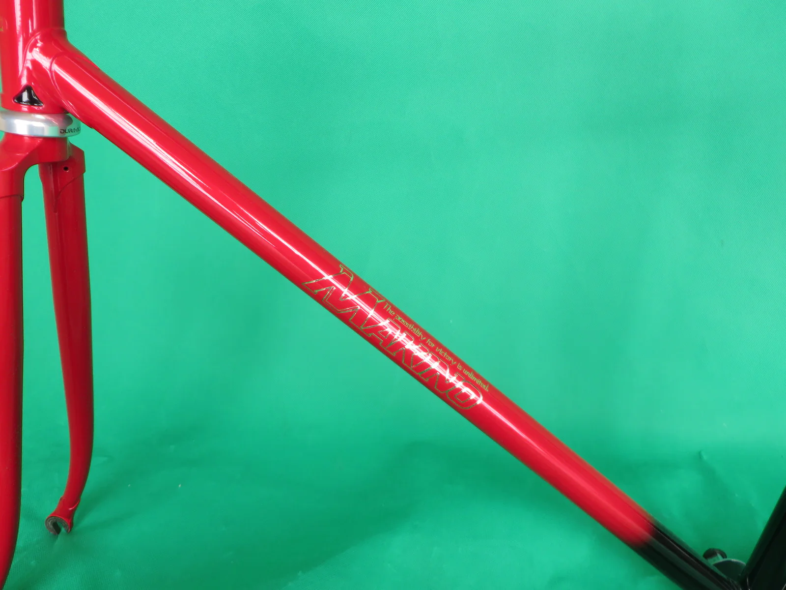 Makino 2020 // Red / Black Fade // 53cm - Image 6